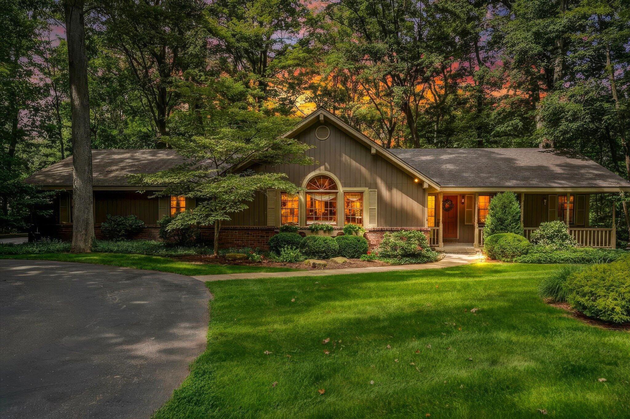 3597 Tricklewood Drive SE Grand Rapids MI 49546