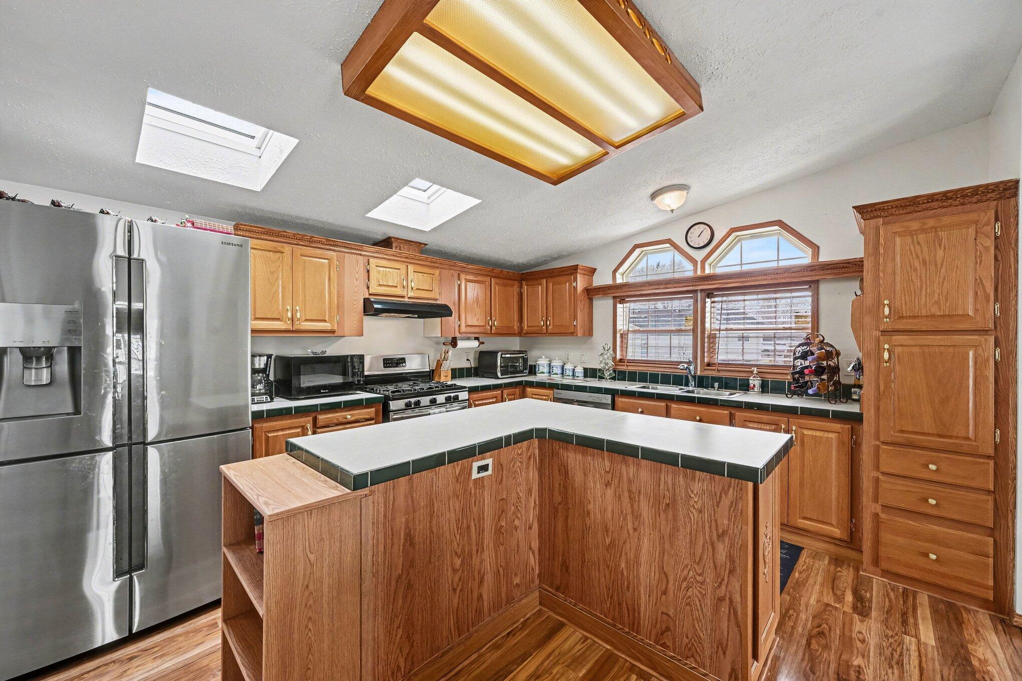5552 Goldenrod Street Kalamazoo MI 49009