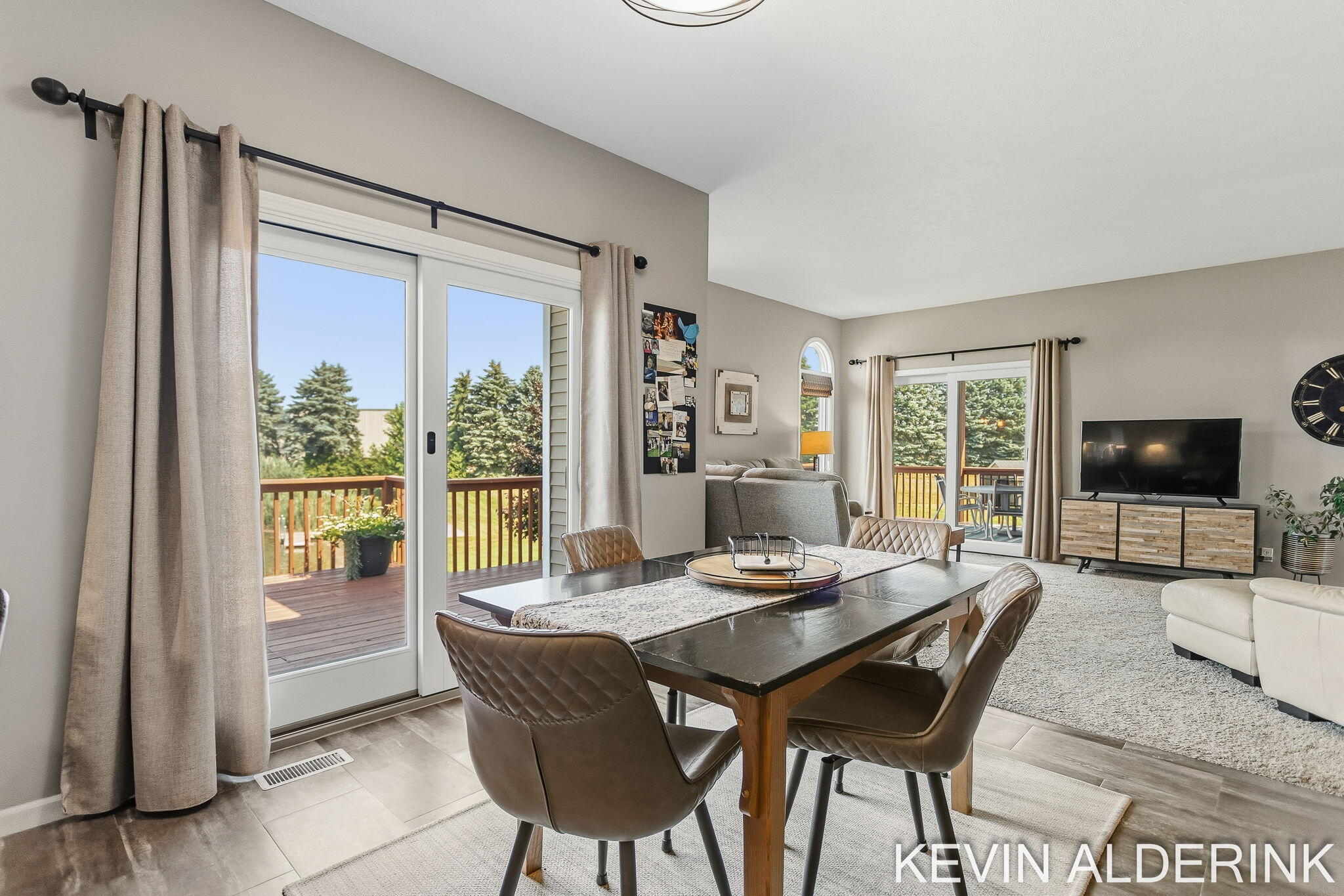 9325 Garden View Drive Zeeland MI 49464