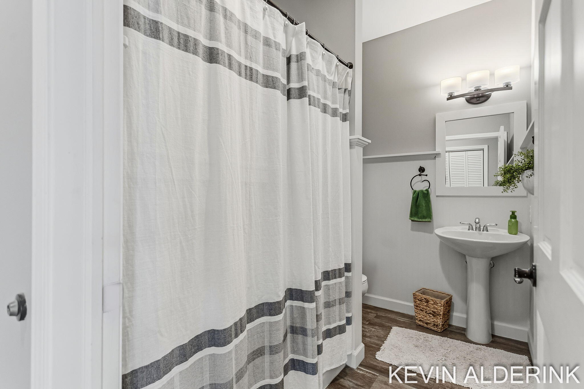 9325 Garden View Drive Zeeland MI 49464