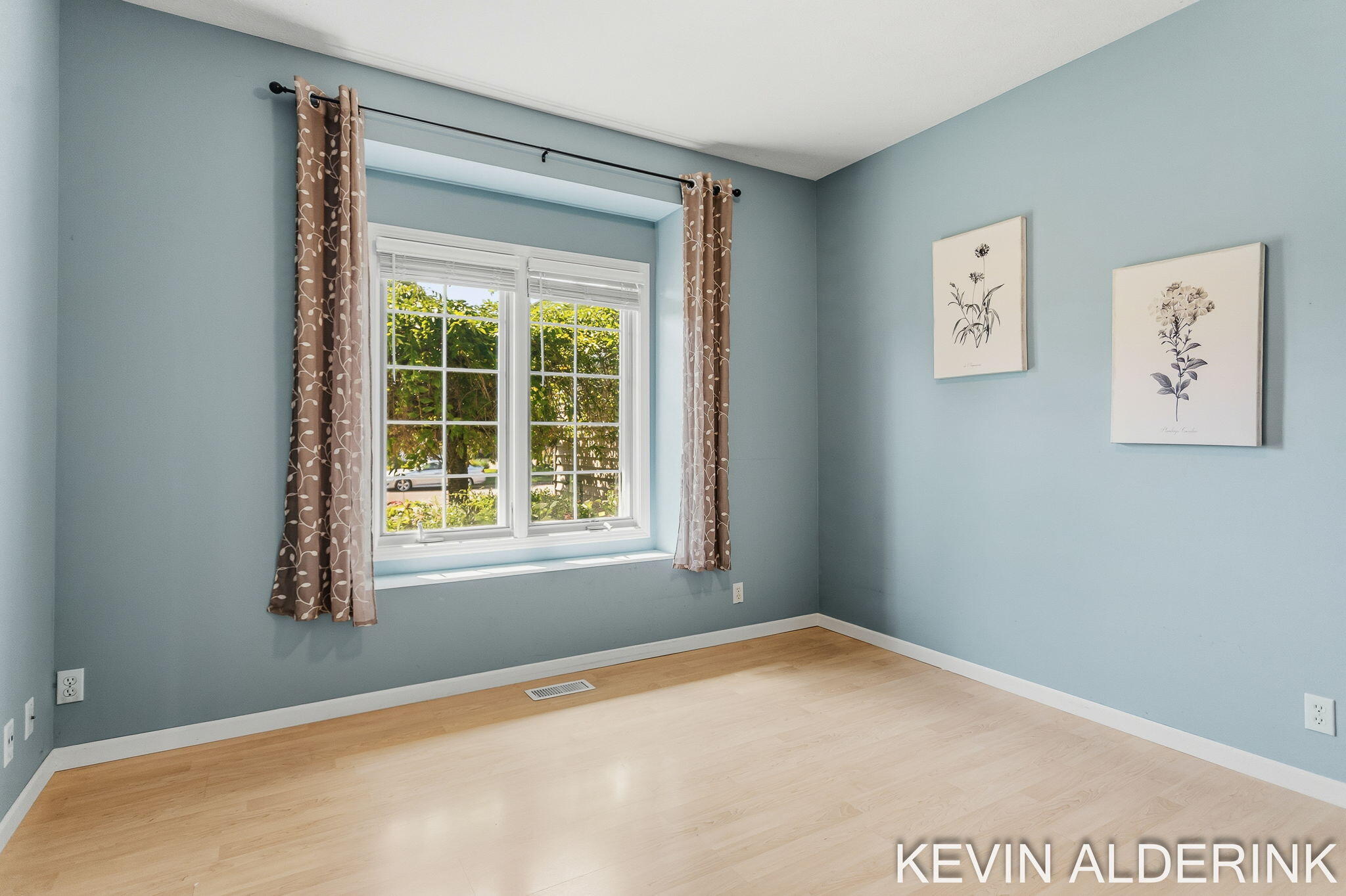 9325 Garden View Drive Zeeland MI 49464