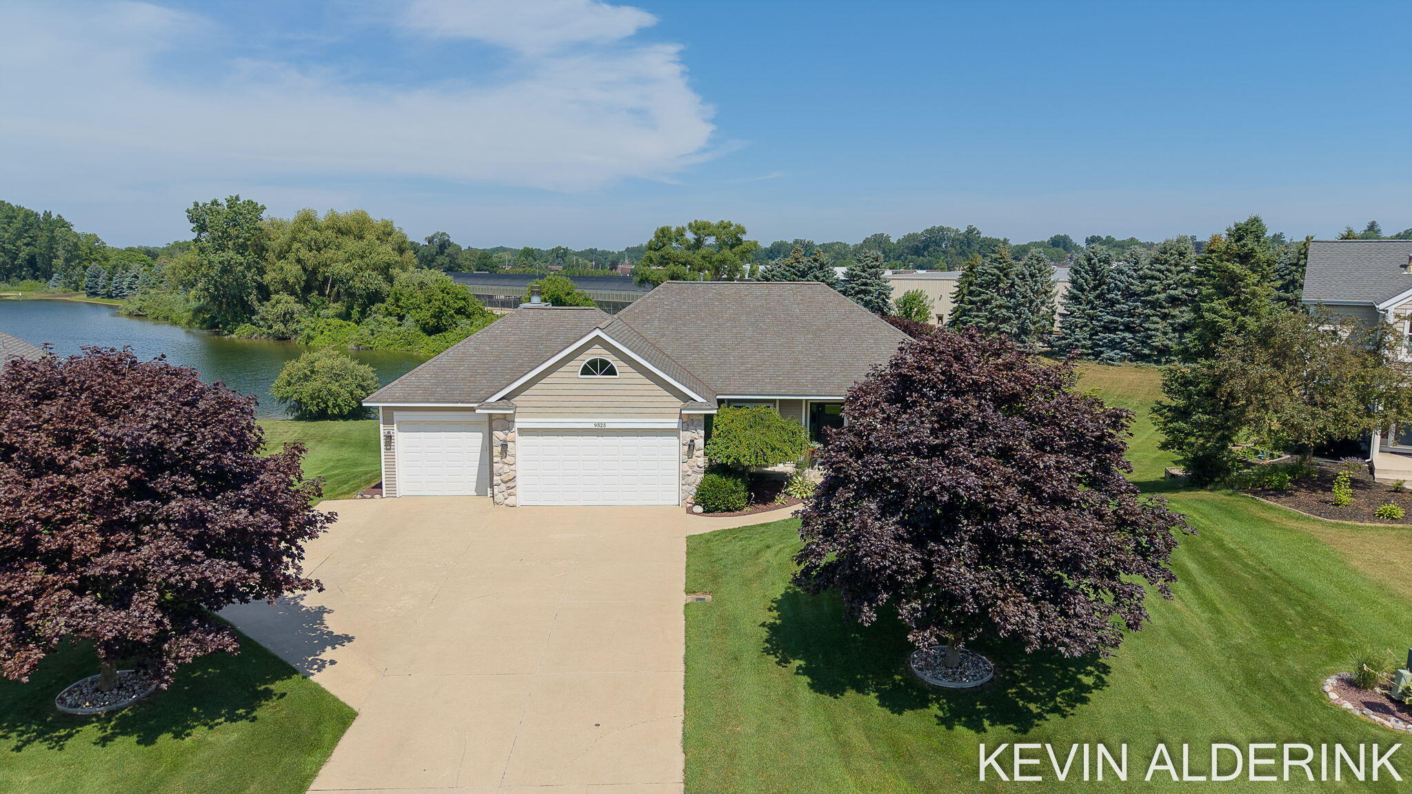 9325 Garden View Drive Zeeland MI 49464