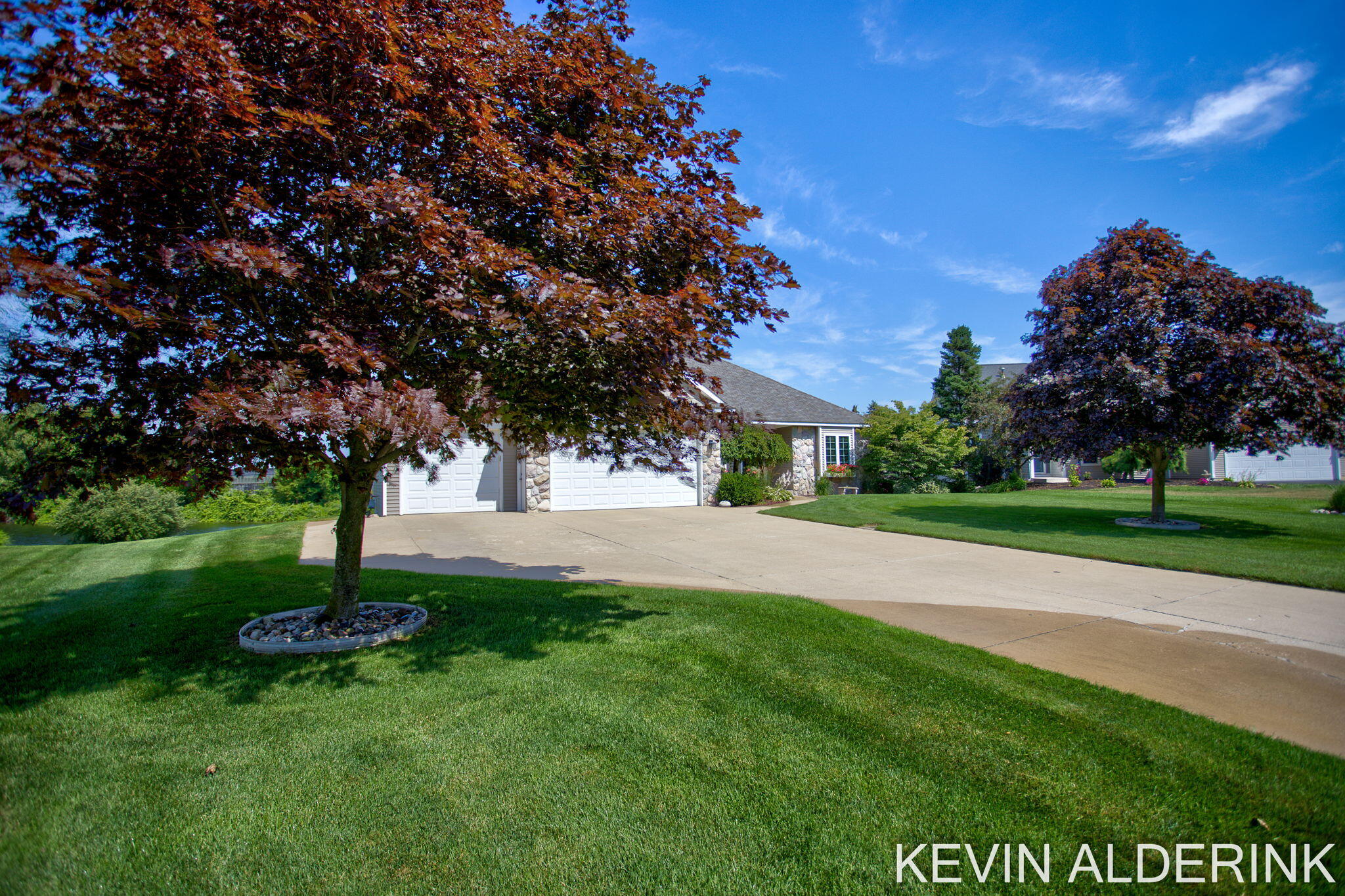 9325 Garden View Drive Zeeland MI 49464