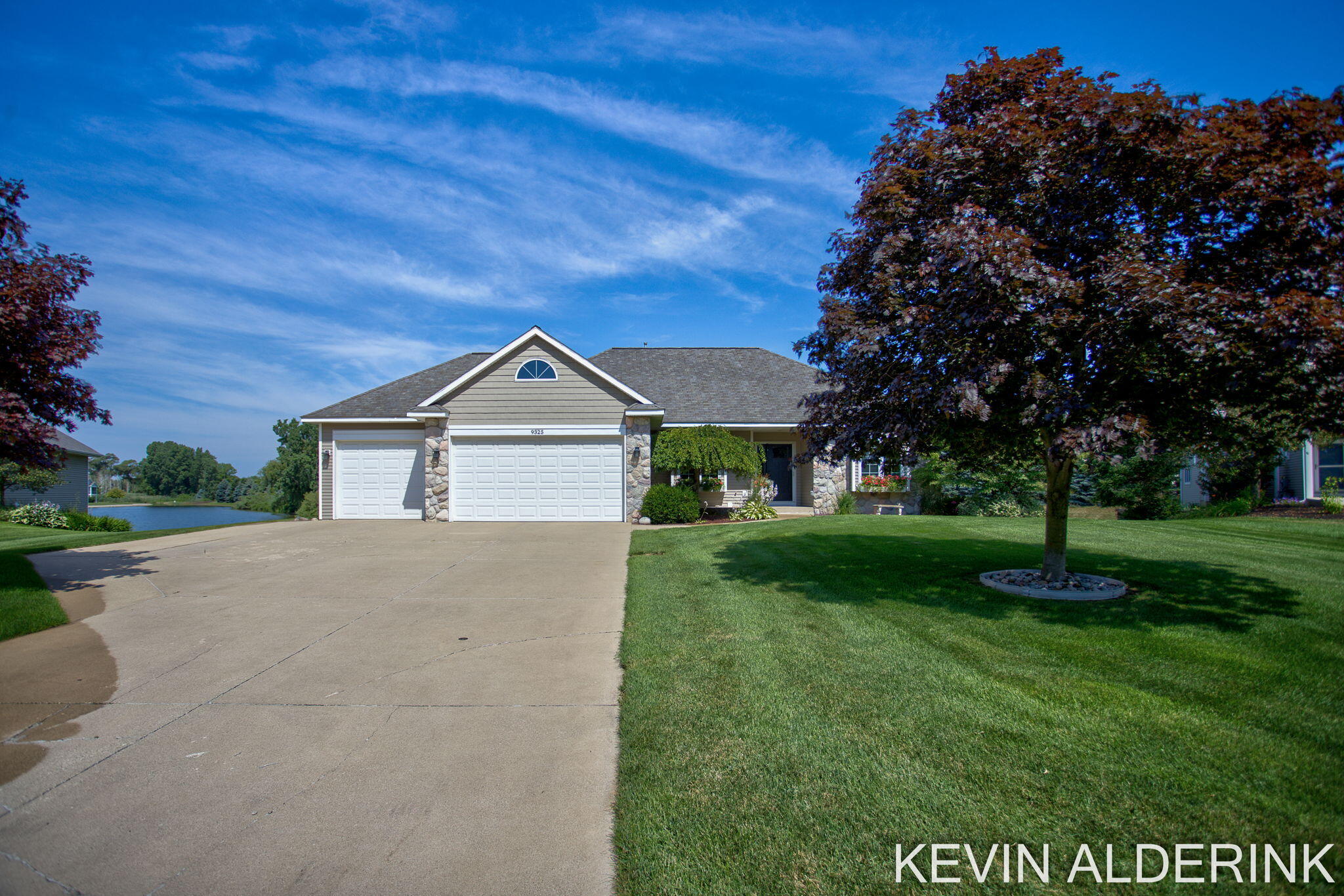 9325 Garden View Drive Zeeland MI 49464