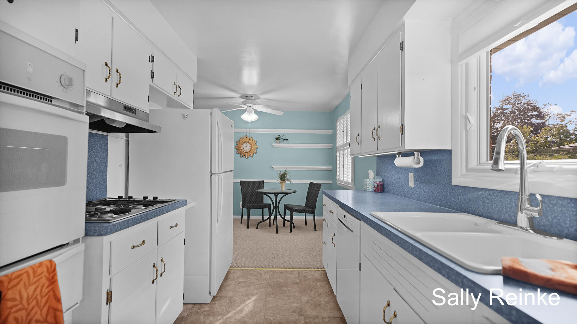 1424 3 Mile Road NE Grand Rapids MI 49505