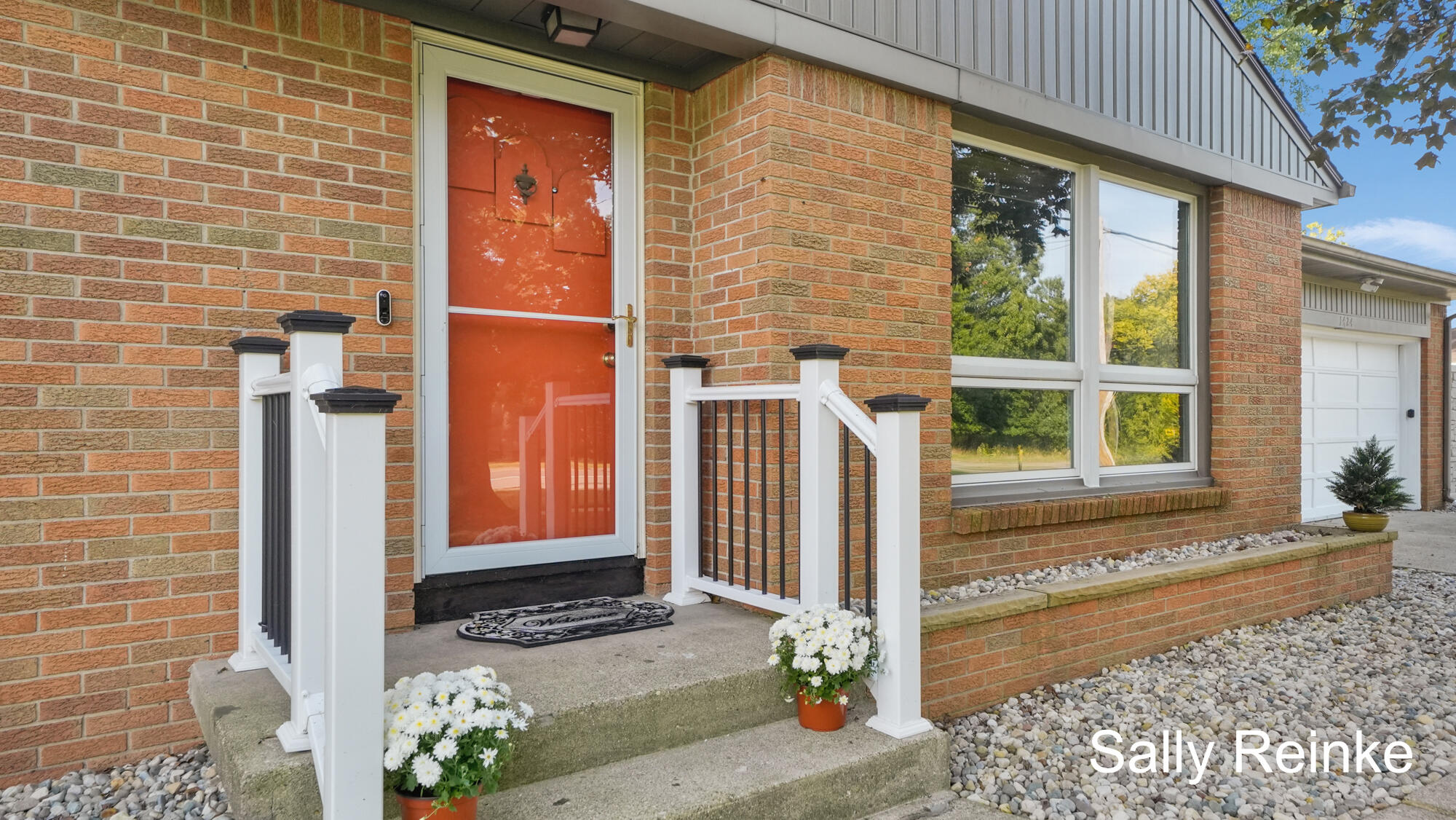 1424 3 Mile Road NE Grand Rapids MI 49505