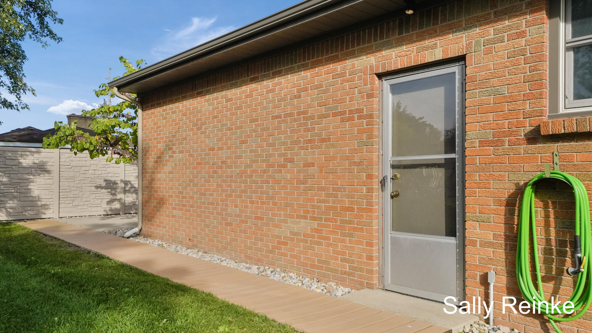 1424 3 Mile Road NE Grand Rapids MI 49505