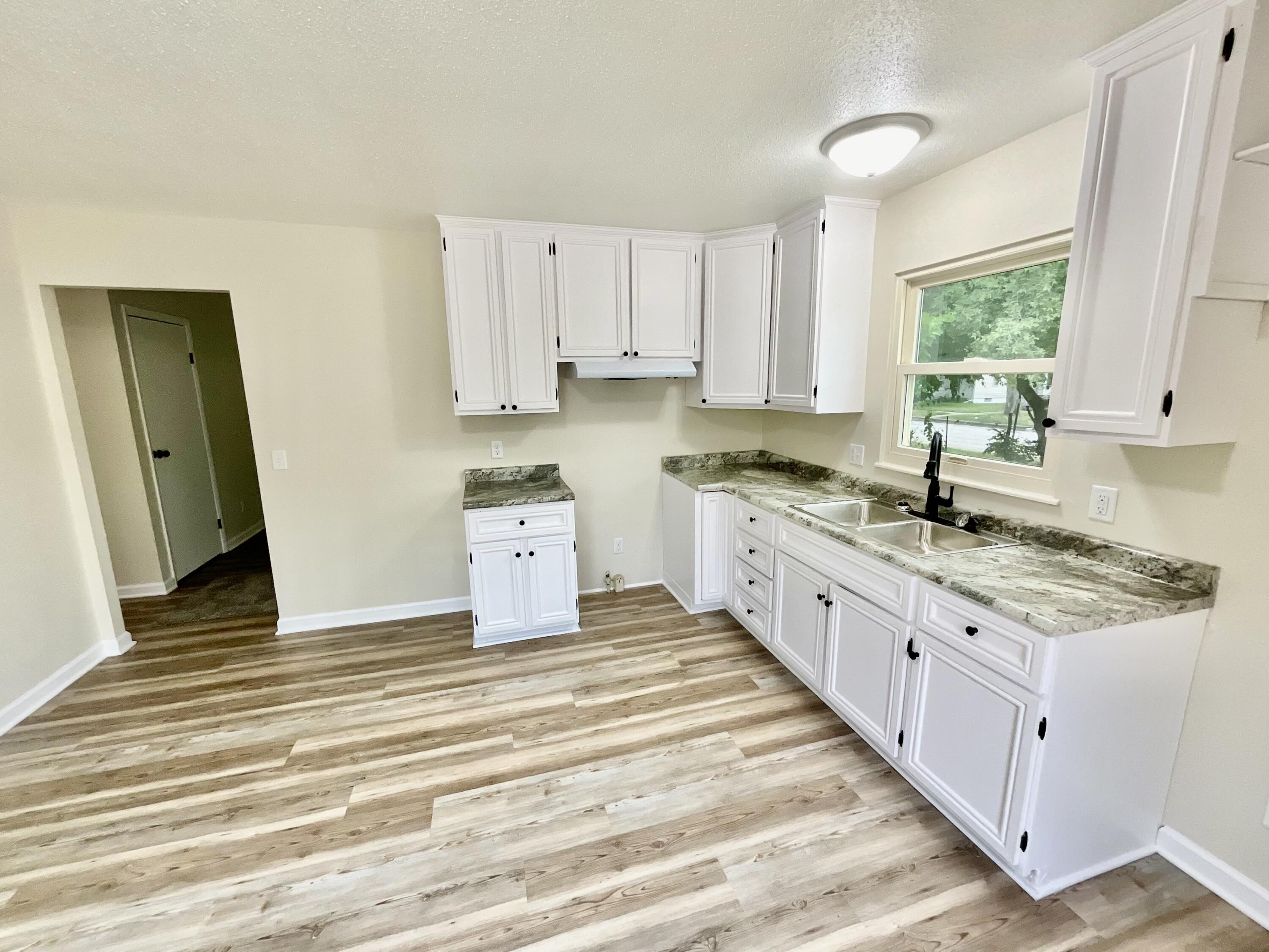 2245 8th Street Muskegon MI 49444