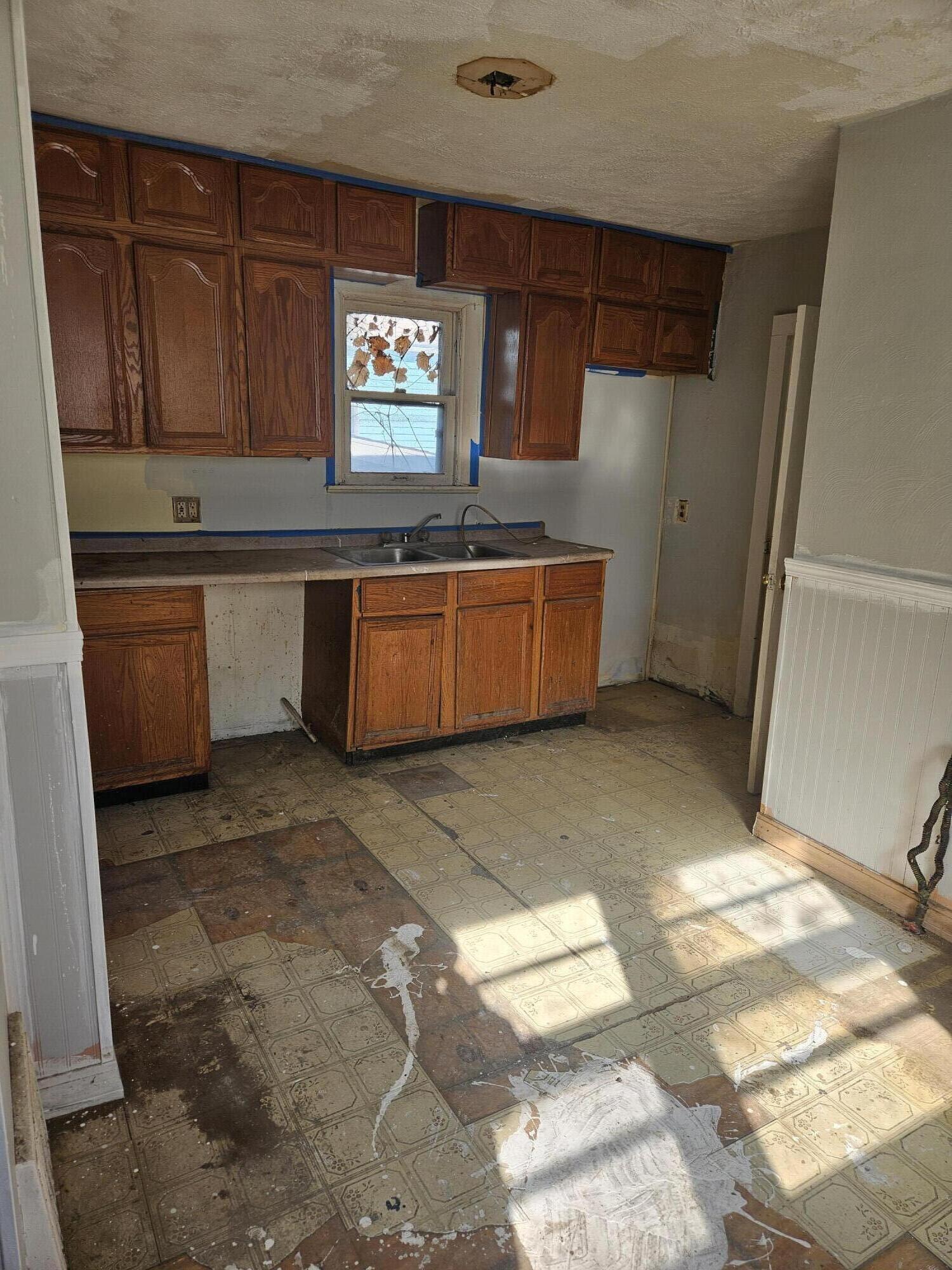 552 Pine Avenue NW Grand Rapids MI 49504