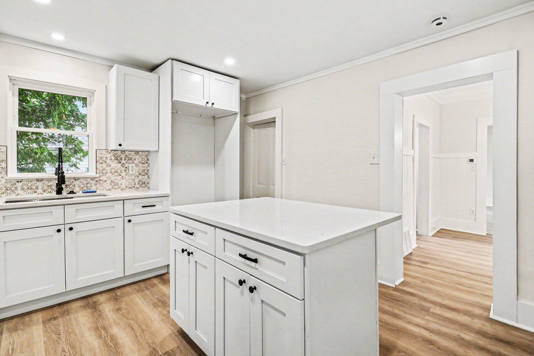 319 N Rowe Street Ludington MI 49431