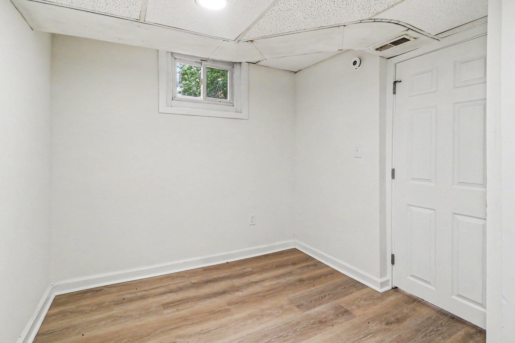 319 N Rowe Street Ludington MI 49431