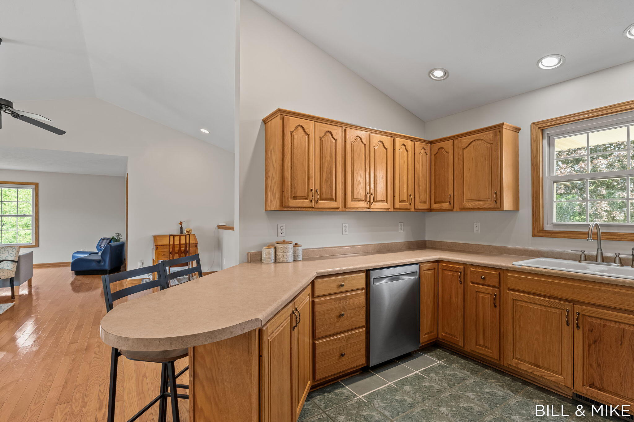 5440 Dalton Ridge Fennville MI 49408