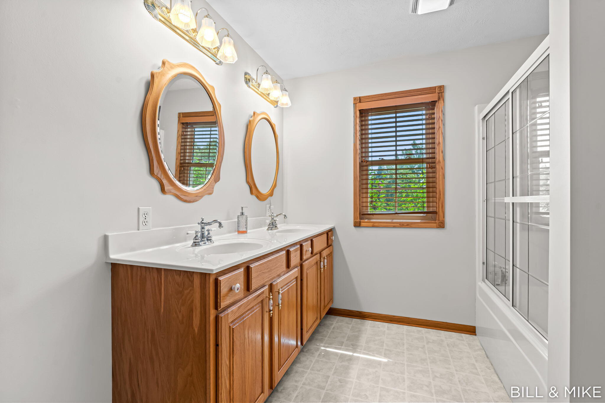 5440 Dalton Ridge Fennville MI 49408