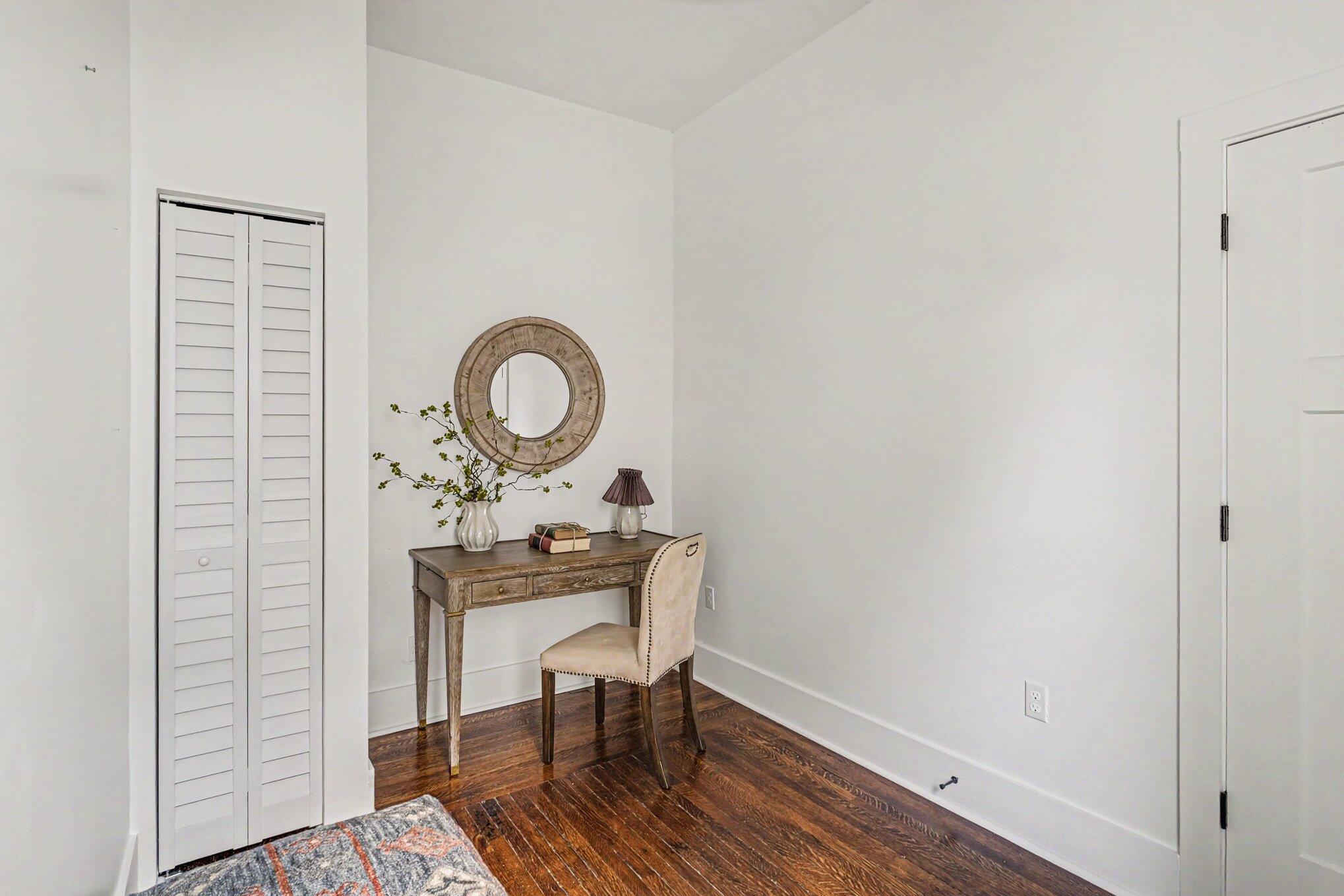 614 Fairview Avenue NE Grand Rapids MI 49503