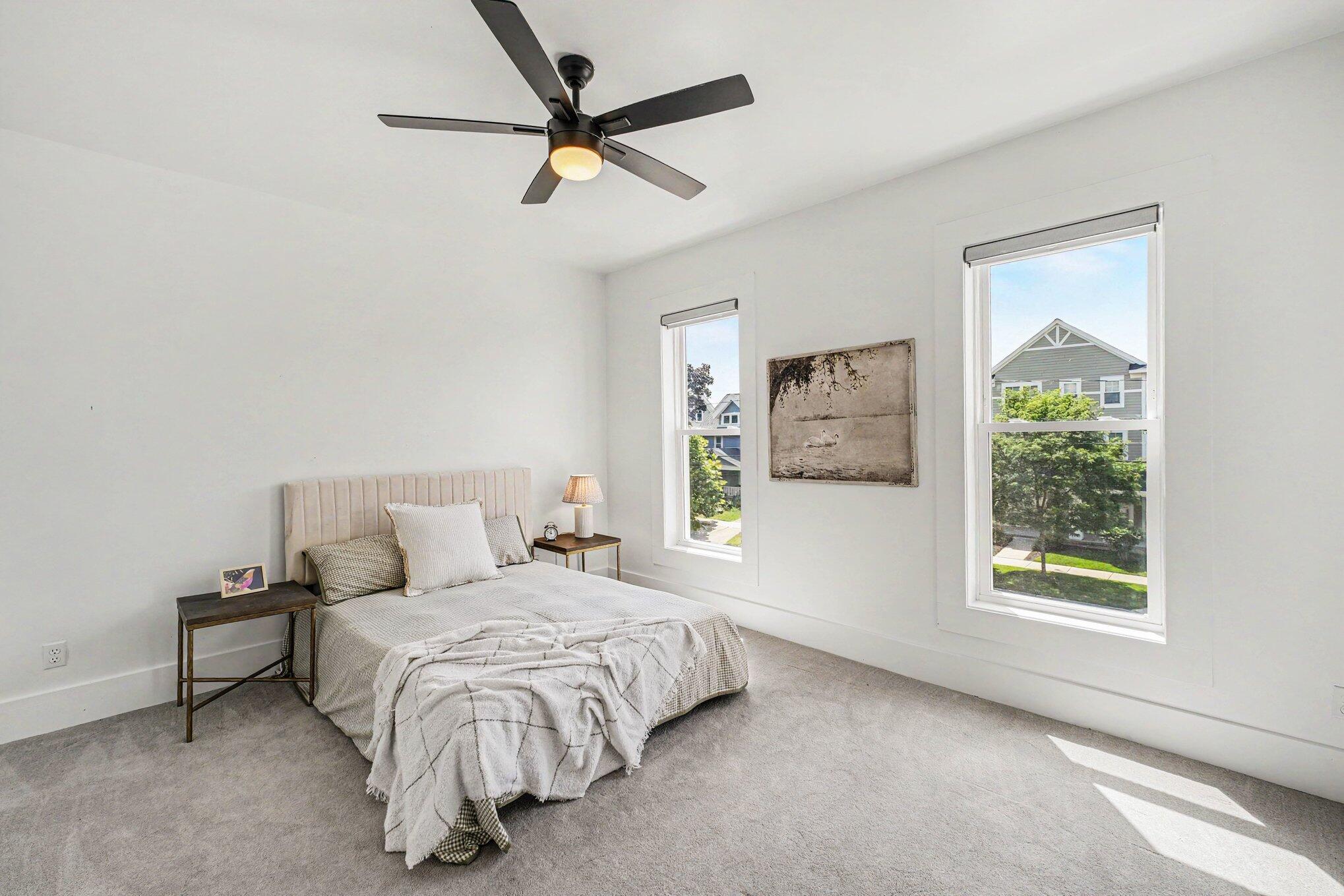614 Fairview Avenue NE Grand Rapids MI 49503