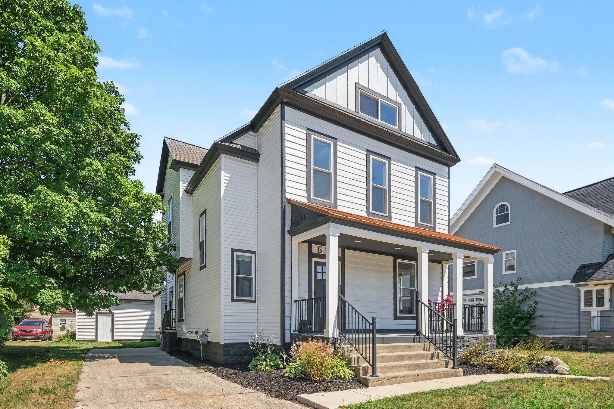 614 Fairview Avenue NE Grand Rapids MI 49503