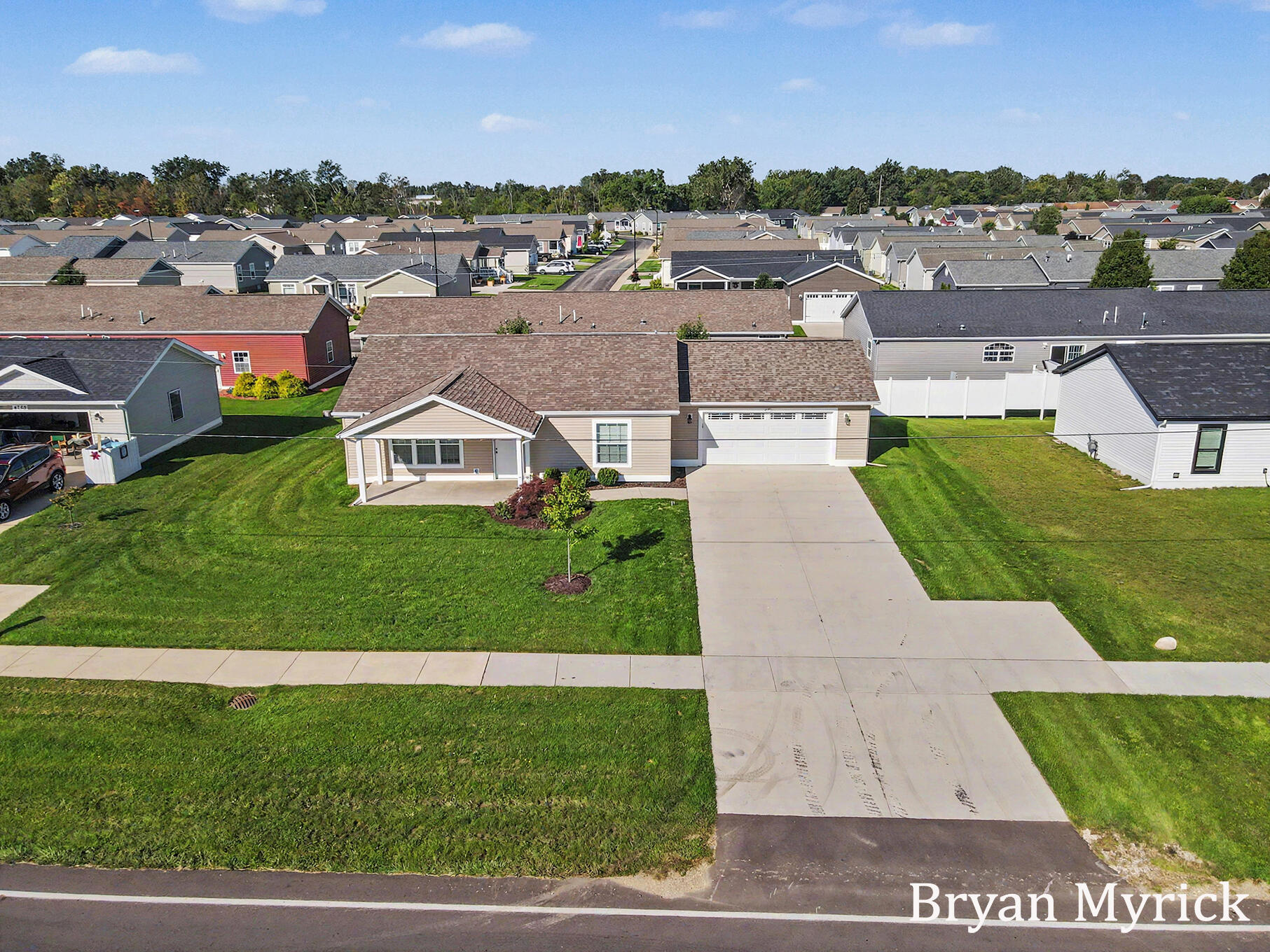 4770 52nd Street Holland MI 49423