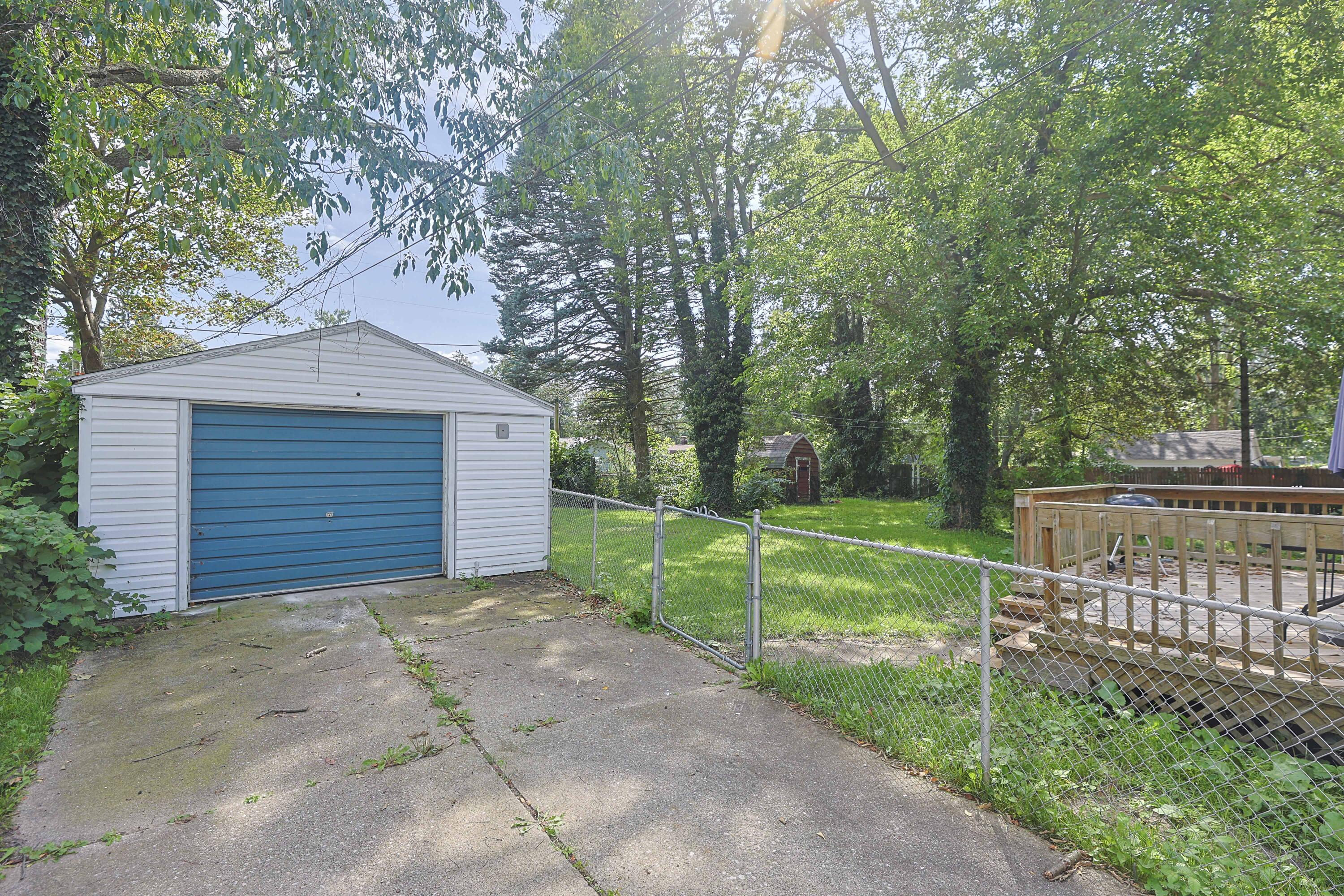 1542 Clarendon Avenue Niles MI 49120