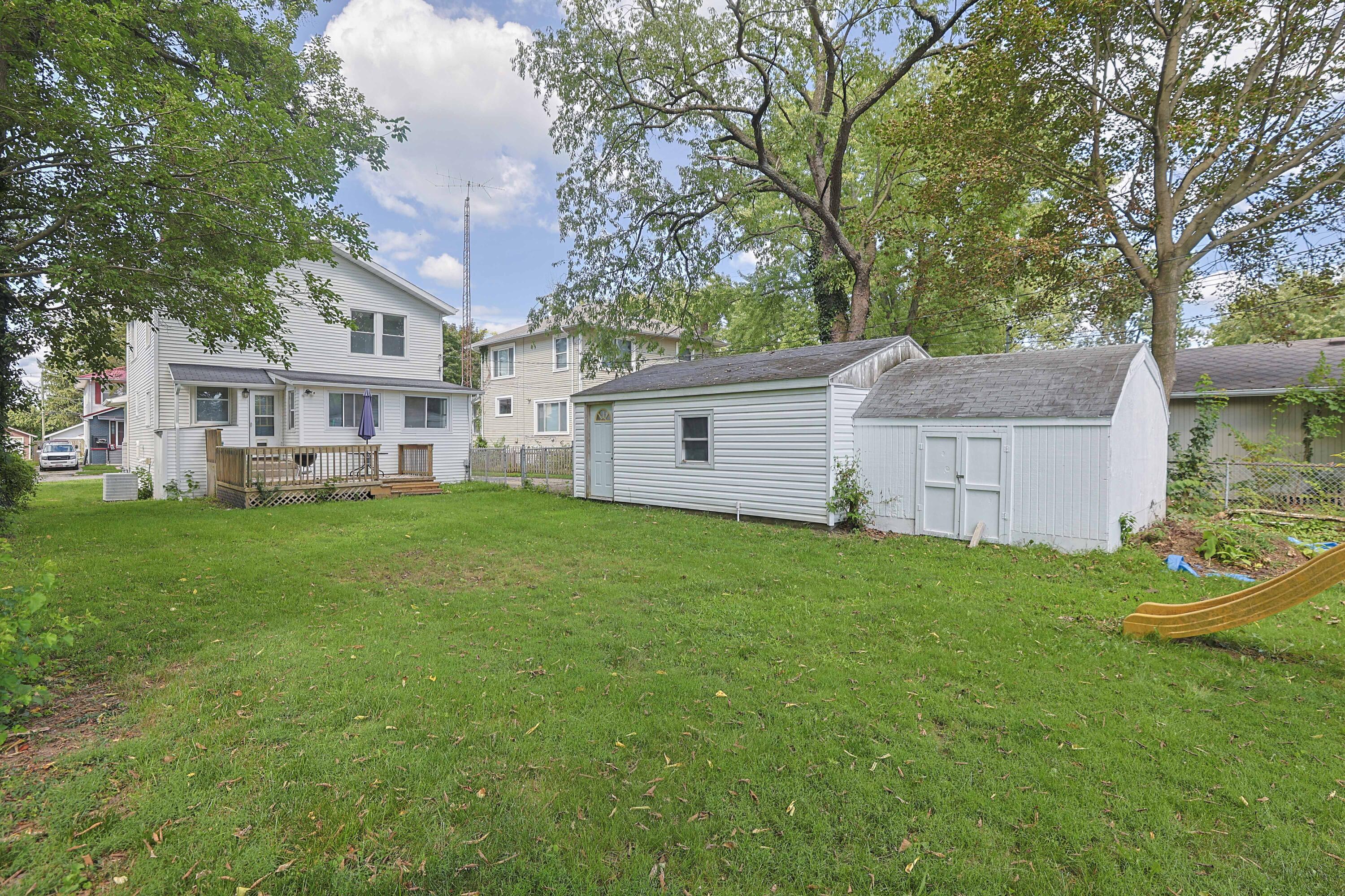 1542 Clarendon Avenue Niles MI 49120