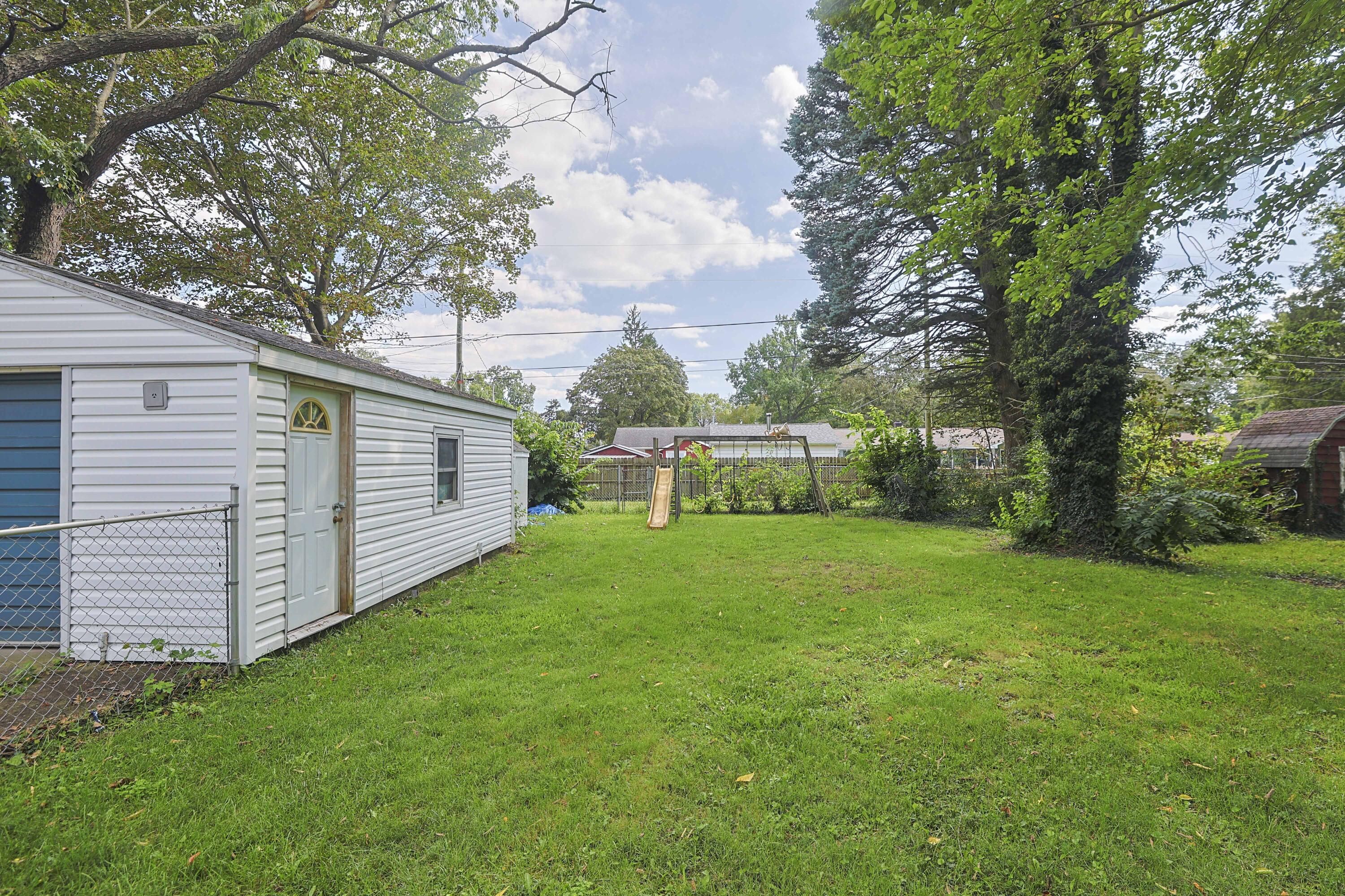 1542 Clarendon Avenue Niles MI 49120