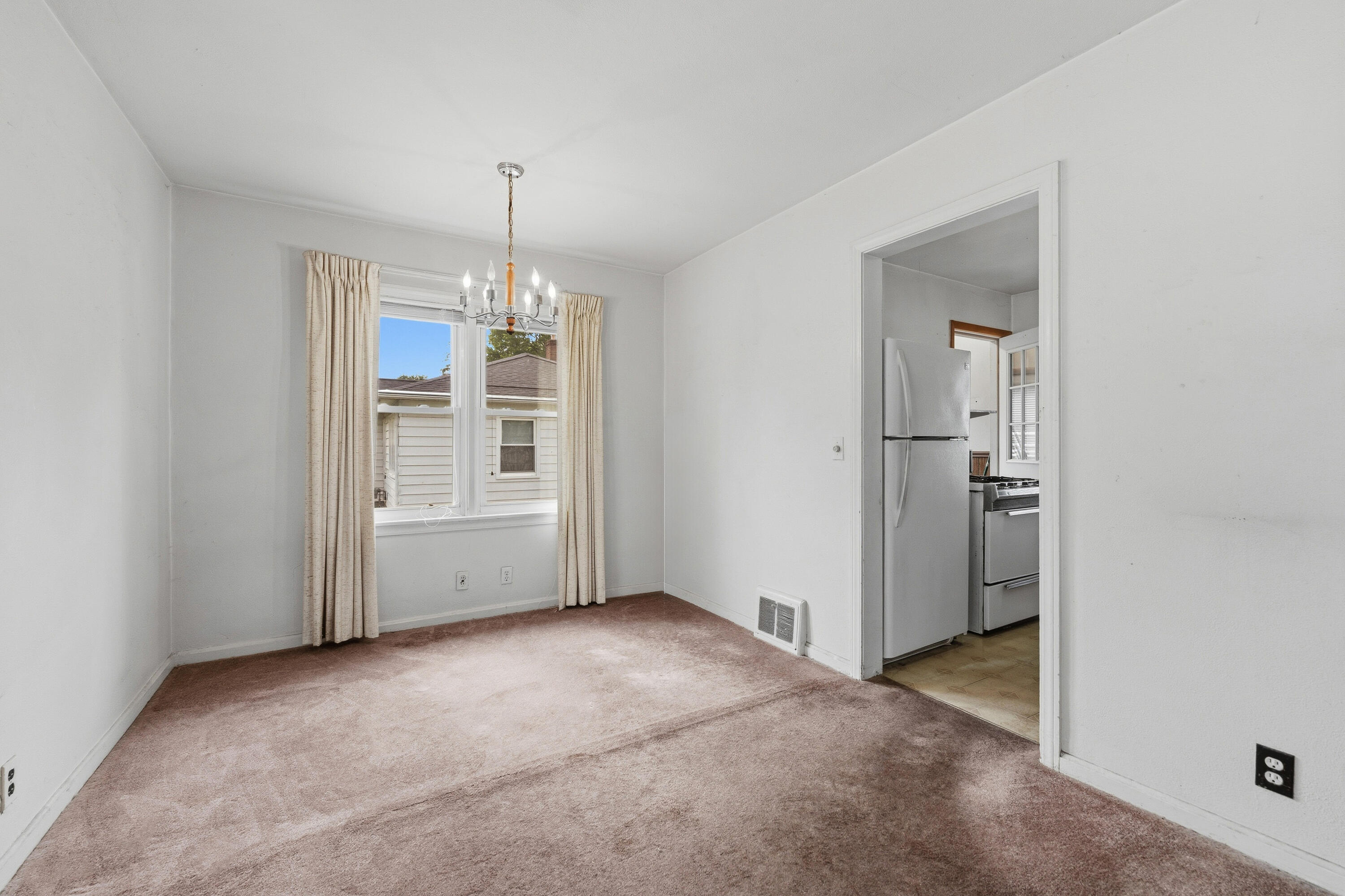 2009 Cambridge Drive Kalamazoo MI 49001
