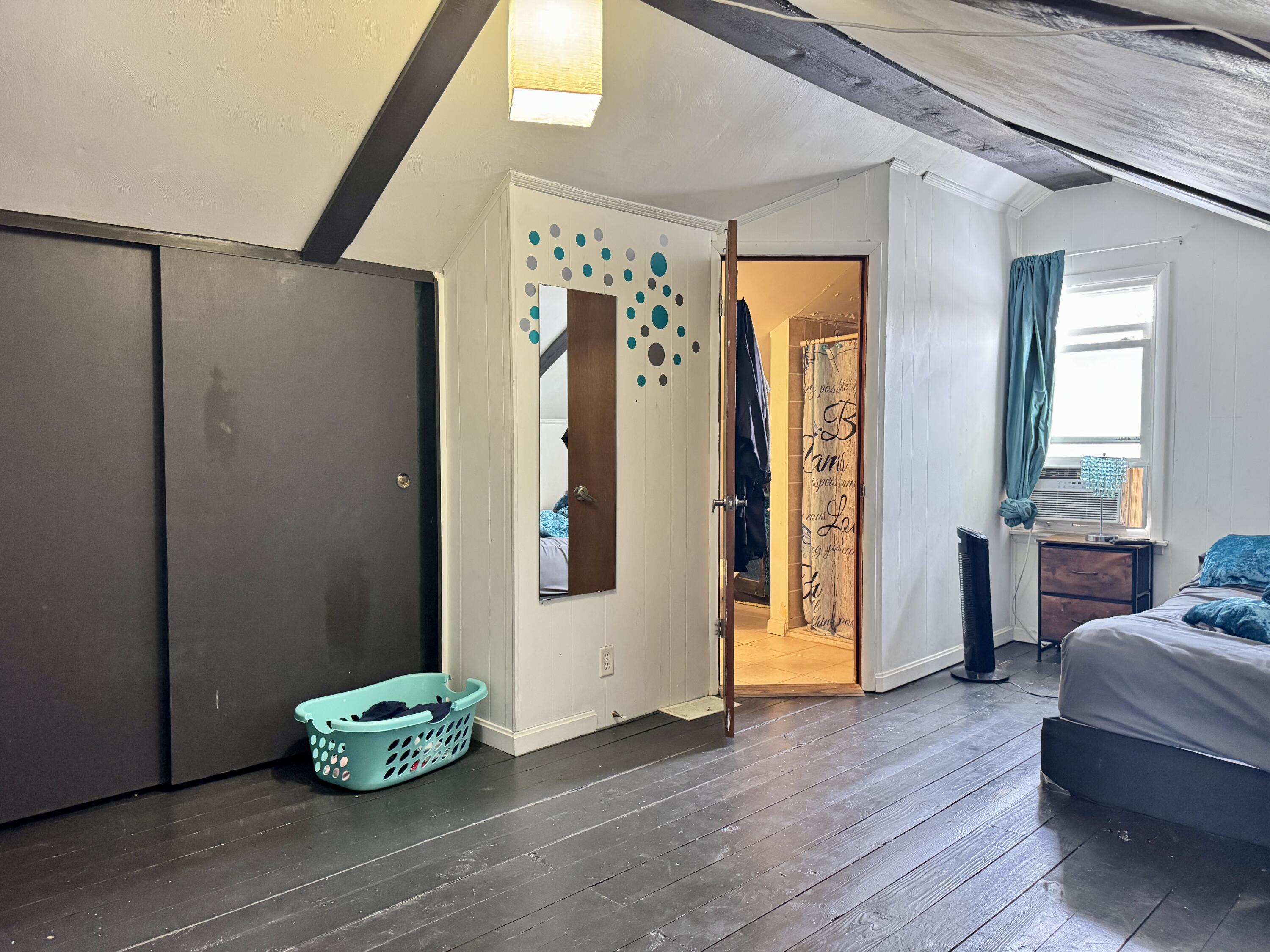 1223 Parchmount Avenue Kalamazoo MI 49004