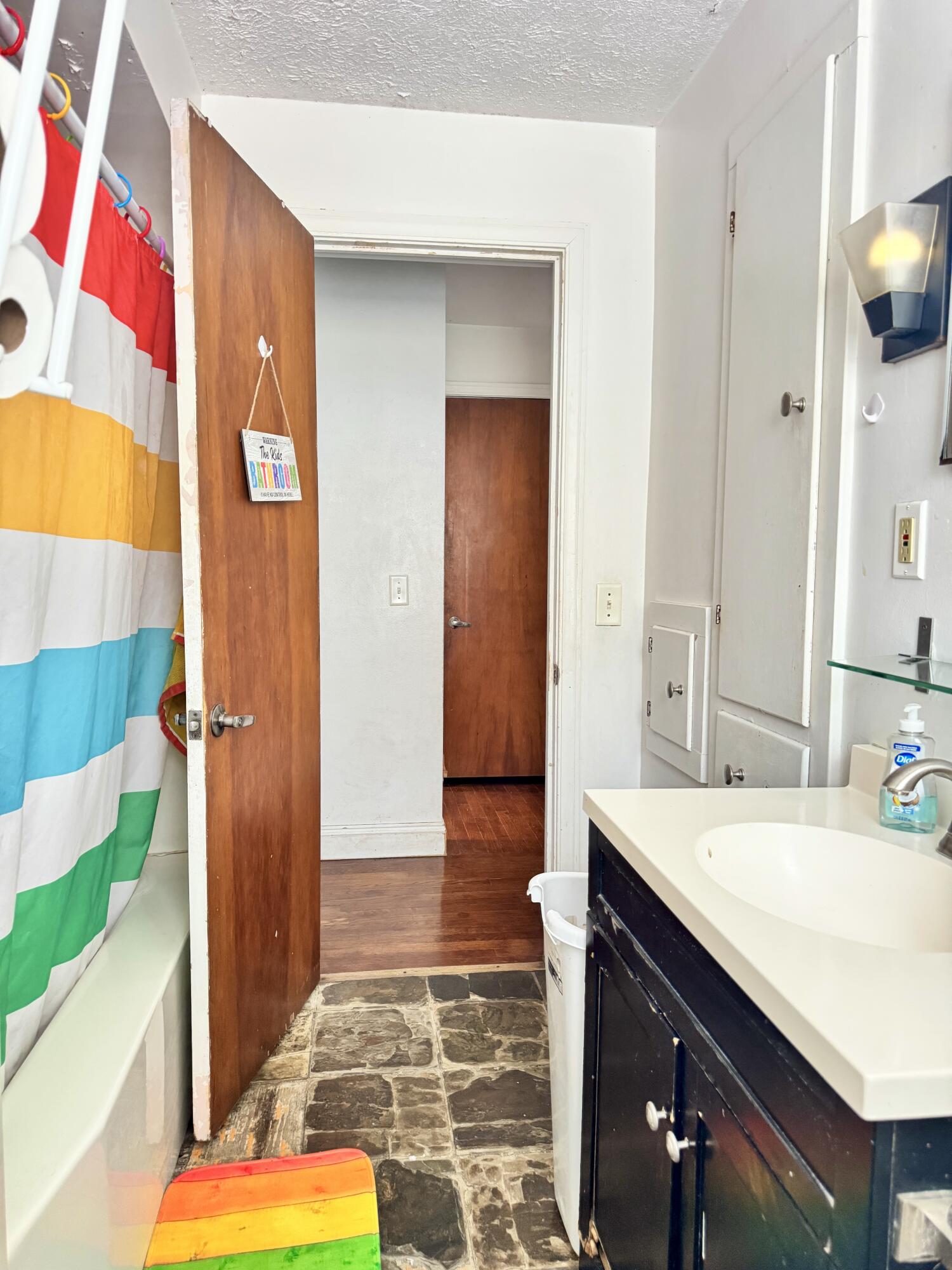 1223 Parchmount Avenue Kalamazoo MI 49004