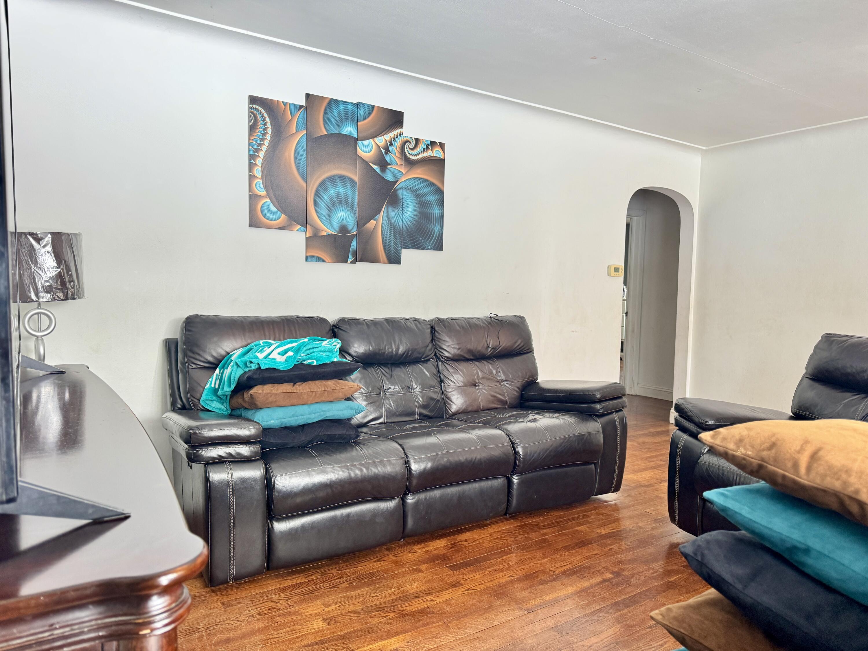 1223 Parchmount Avenue Kalamazoo MI 49004