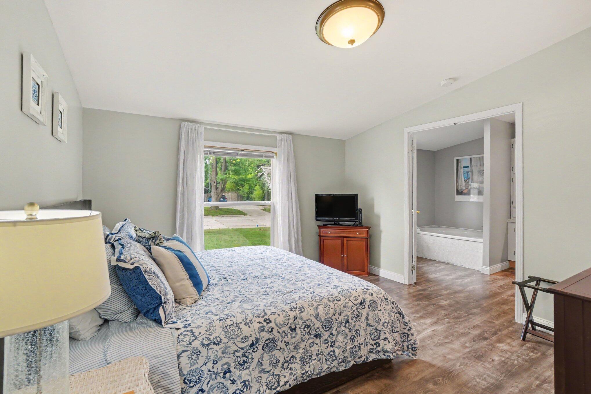 533 Humphrey Street South Haven MI 49090
