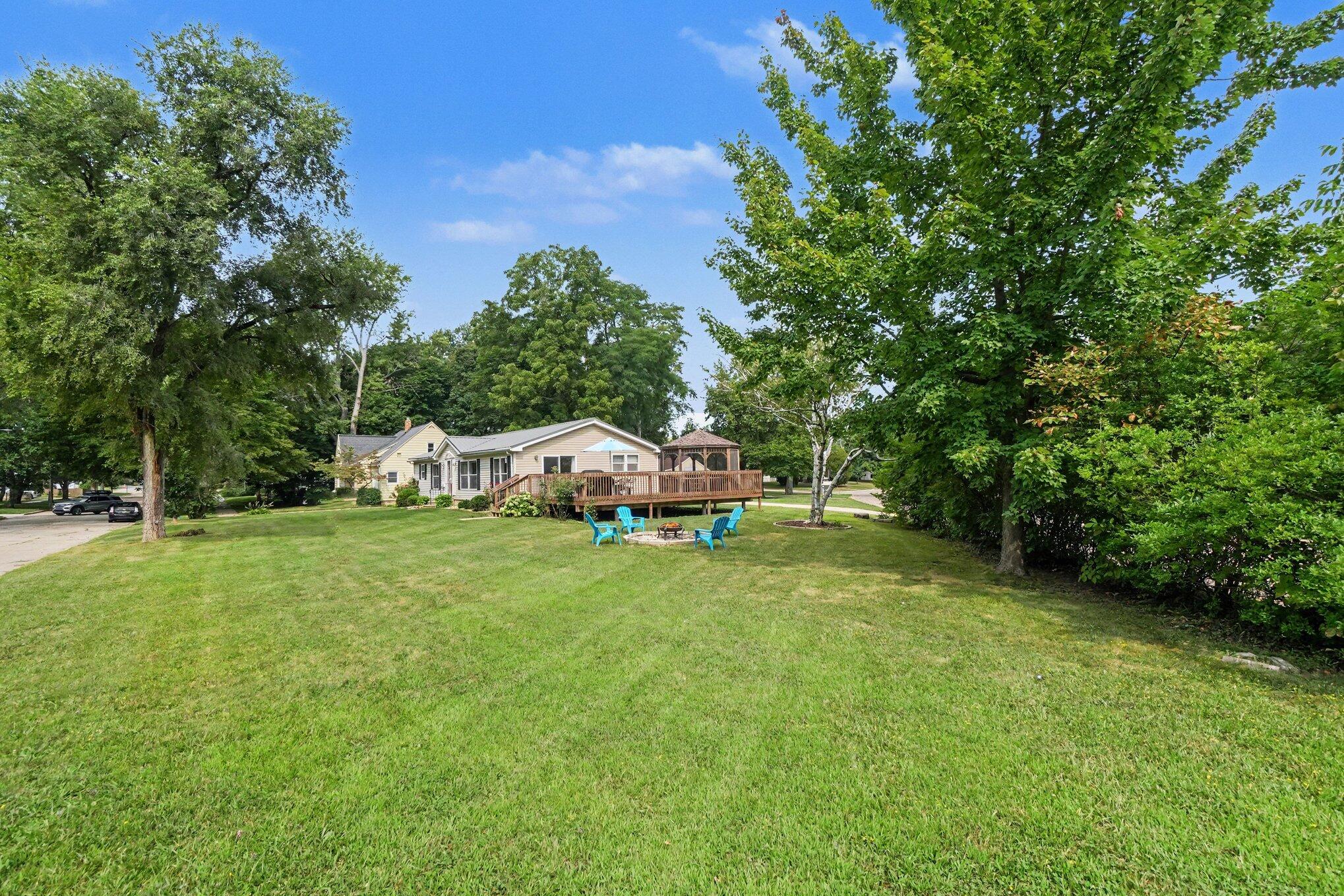 533 Humphrey Street South Haven MI 49090