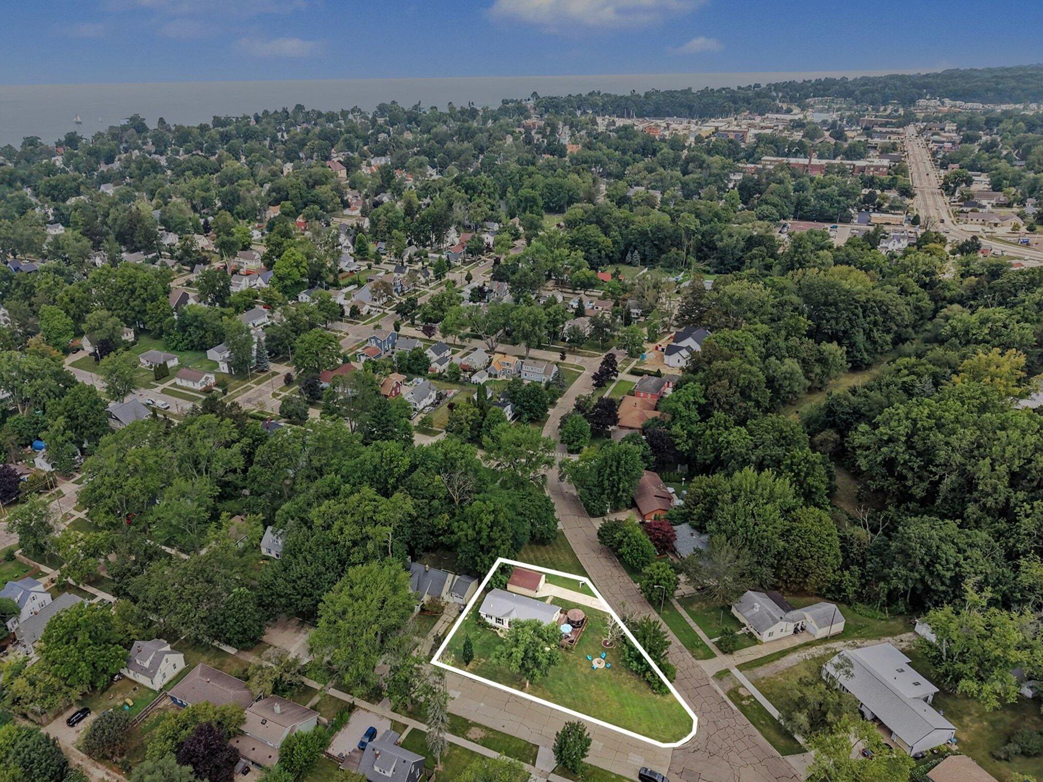 533 Humphrey Street South Haven MI 49090
