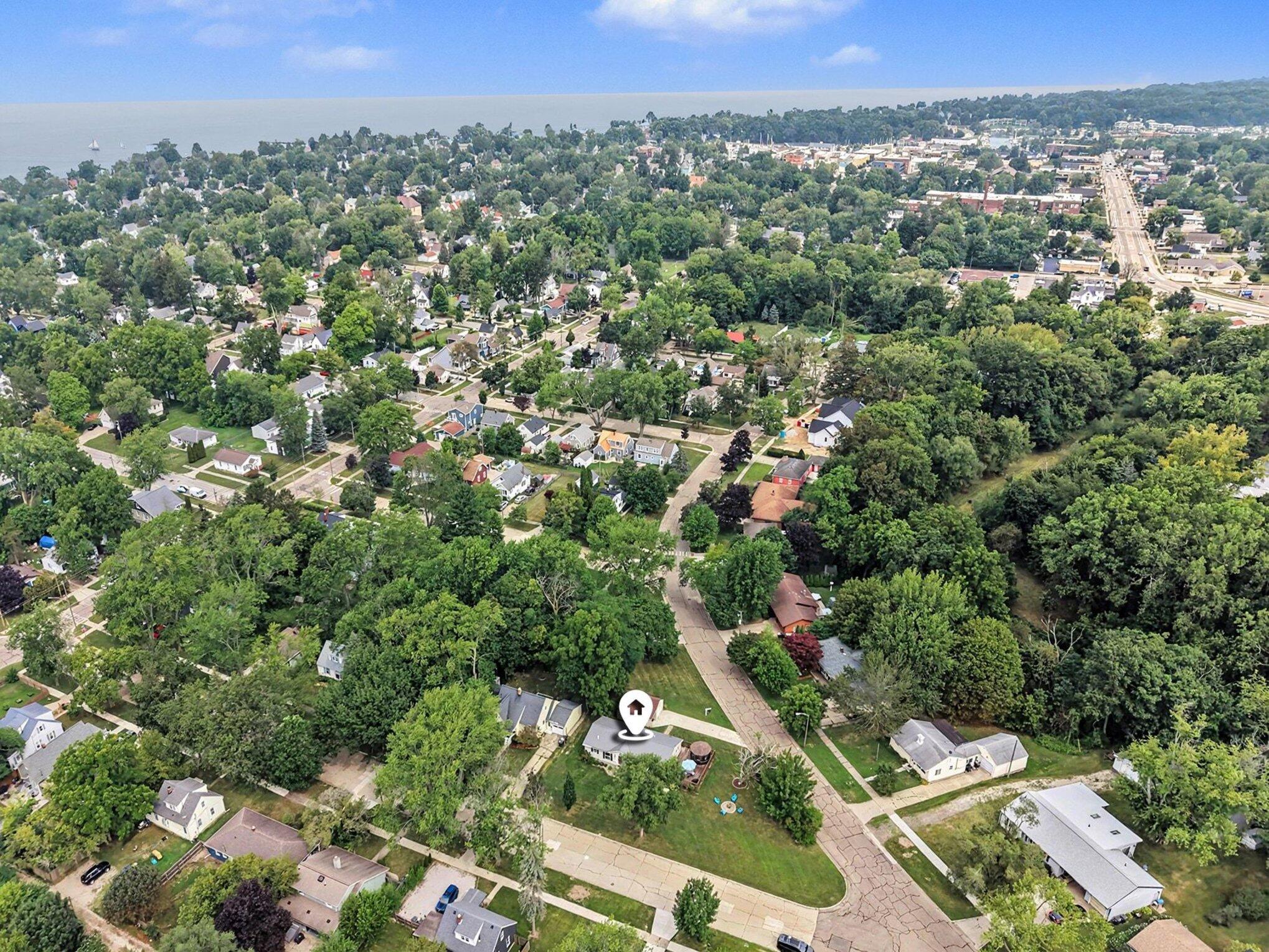 533 Humphrey Street South Haven MI 49090