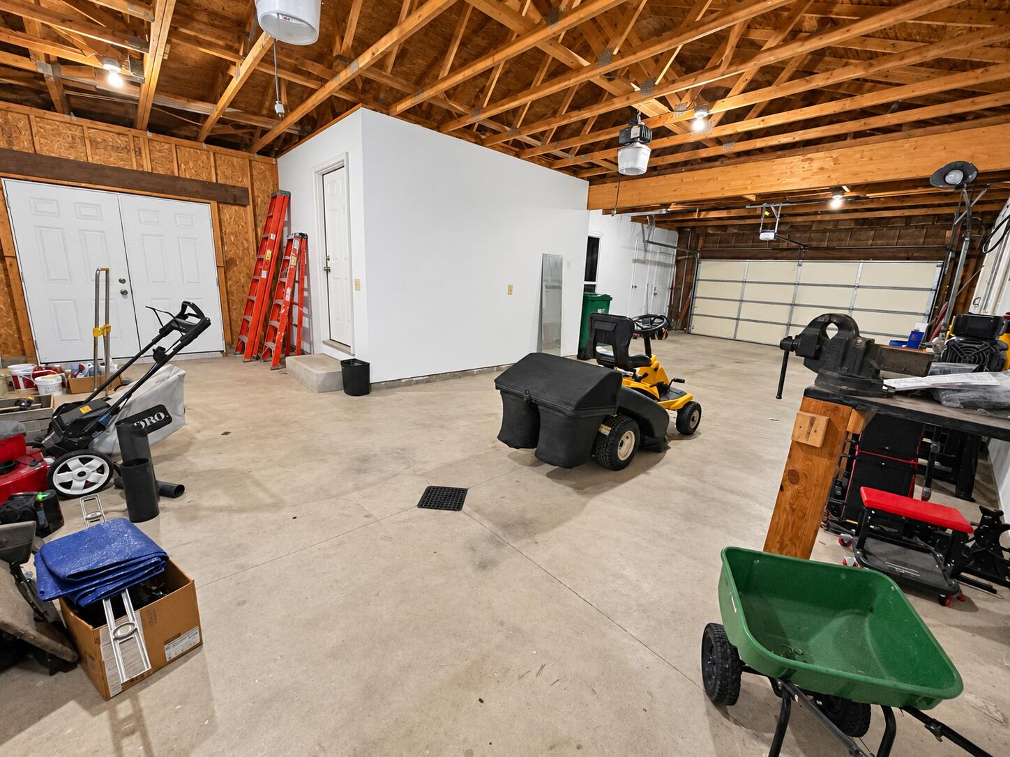 5215 Grosse Pointe Street Portage MI 49024