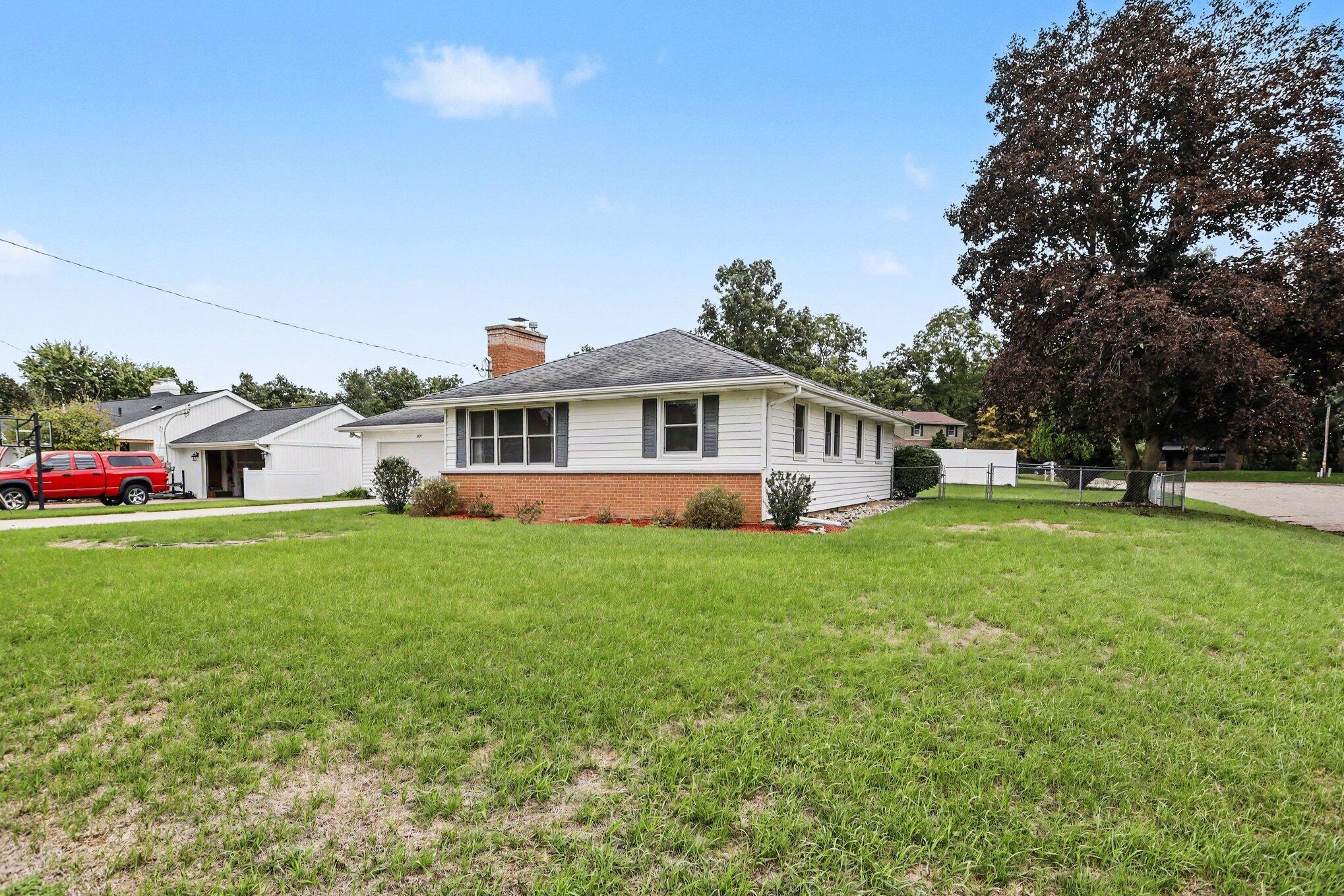 5215 Grosse Pointe Street Portage MI 49024