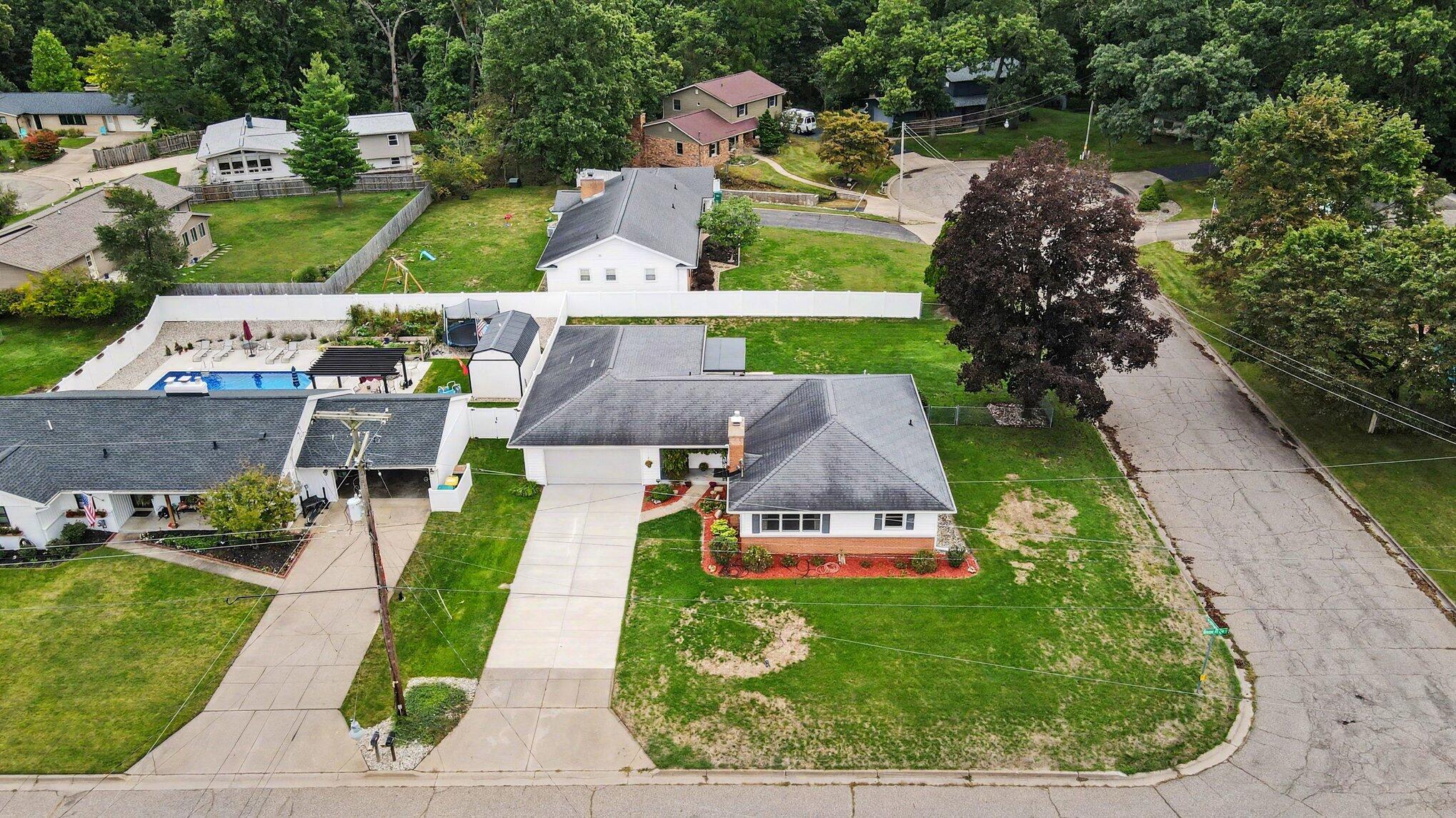 5215 Grosse Pointe Street Portage MI 49024