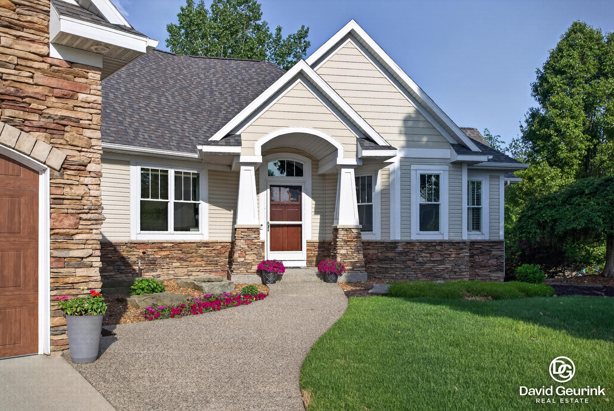 3567 Elk Court Zeeland MI 49464