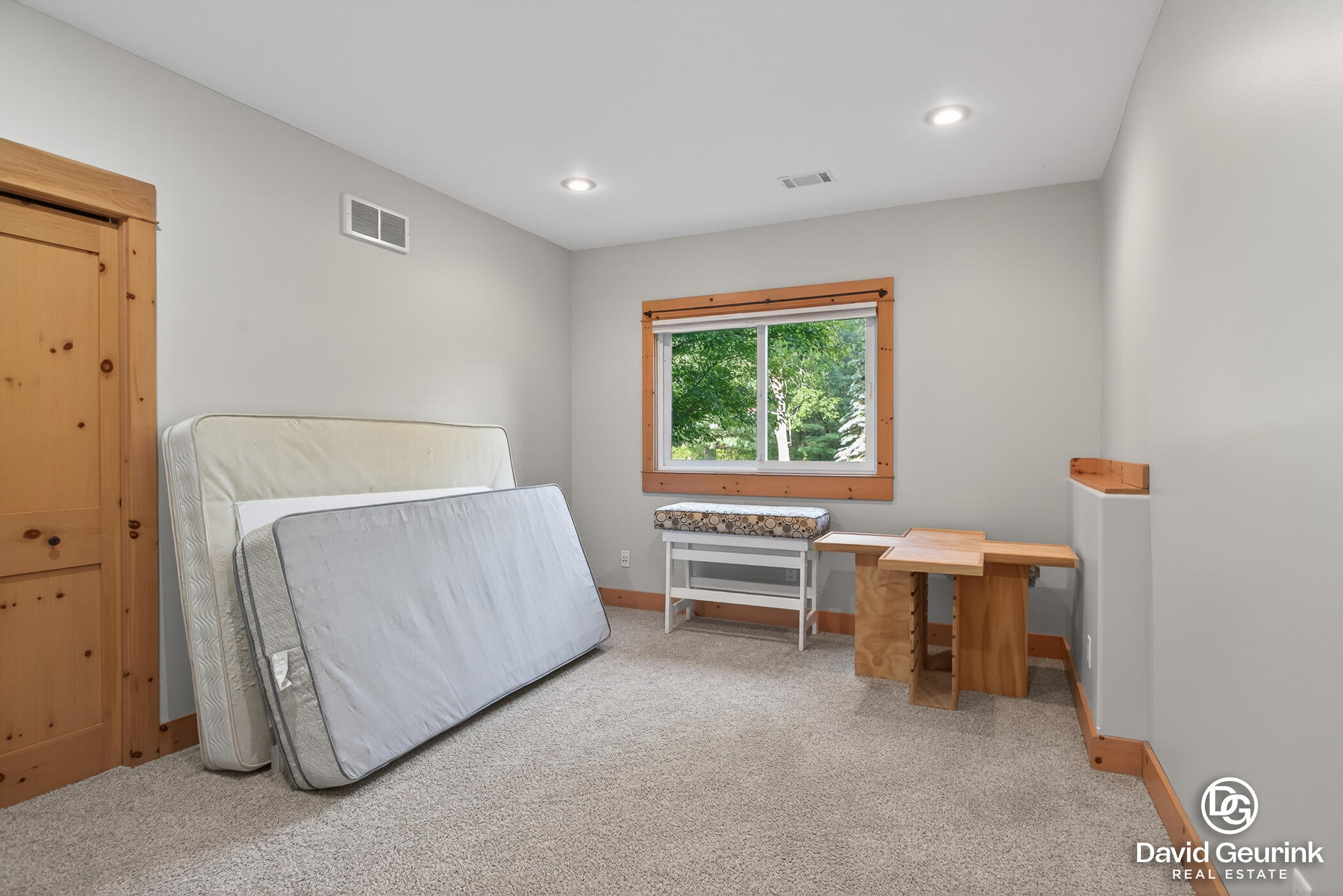 3567 Elk Court Zeeland MI 49464