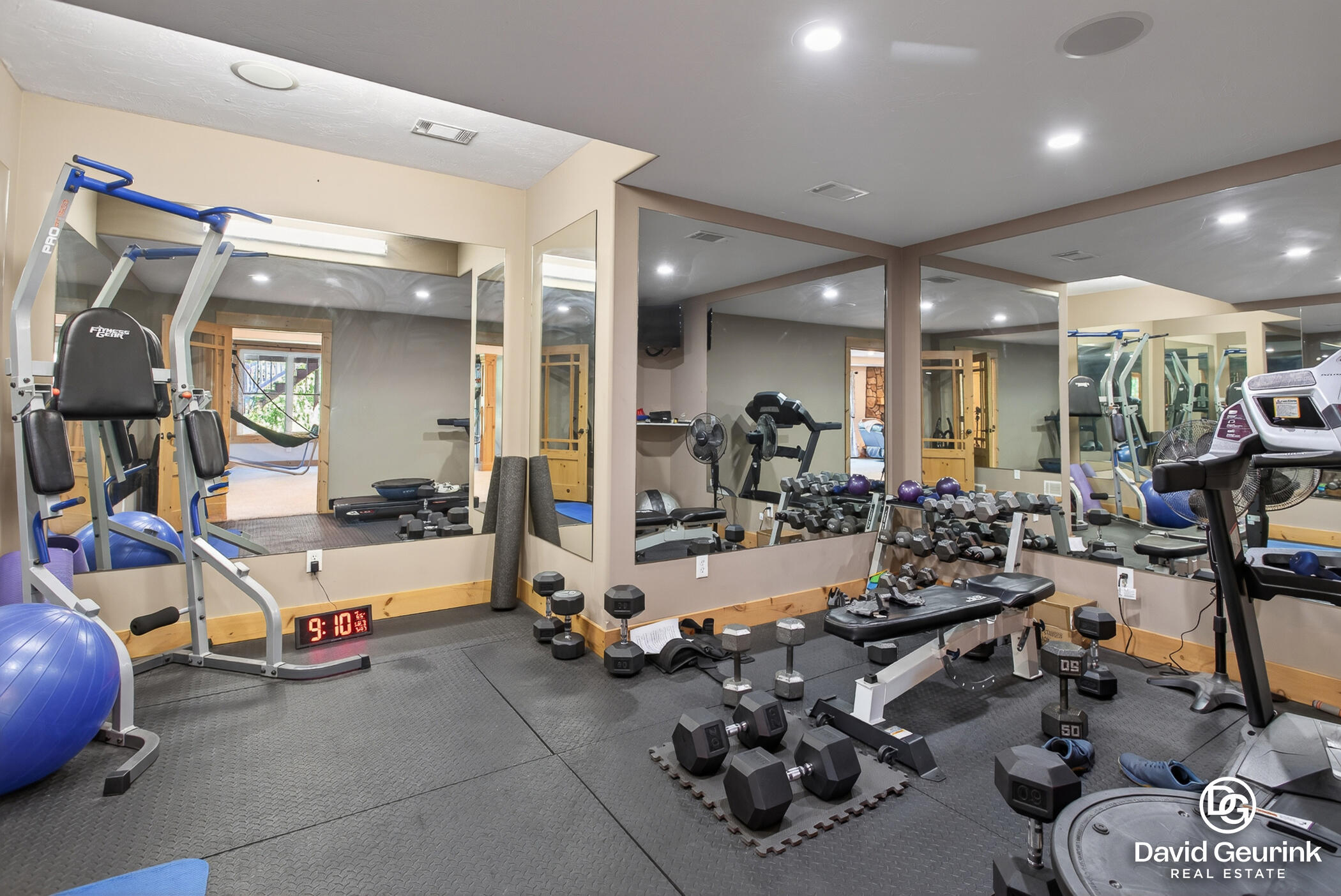 3567 Elk Court Zeeland MI 49464