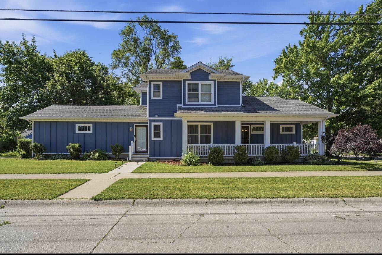 1015 Monroe Street Benton Harbor MI 49022