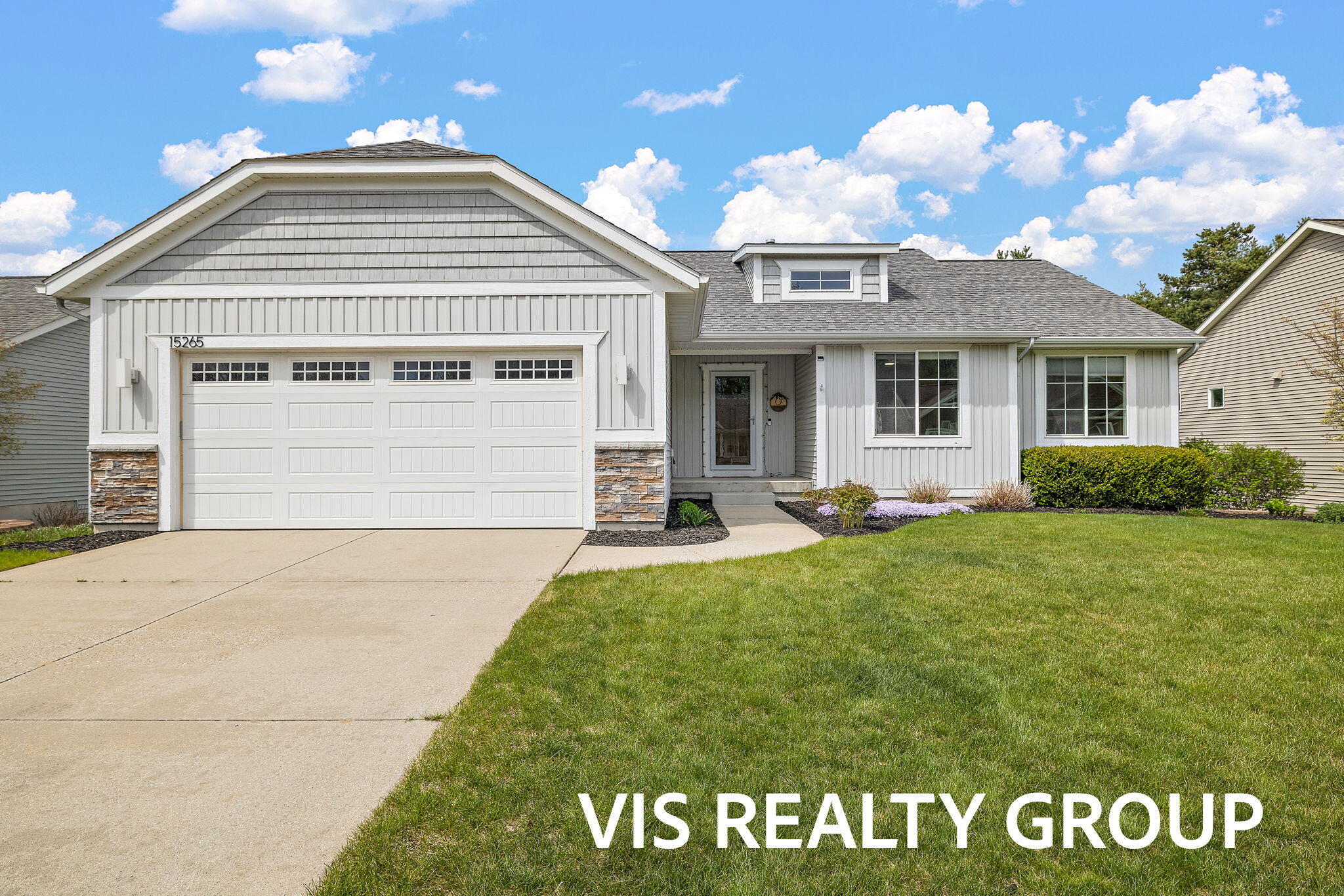 15265 Canterbury Lane Grand Haven MI 49417