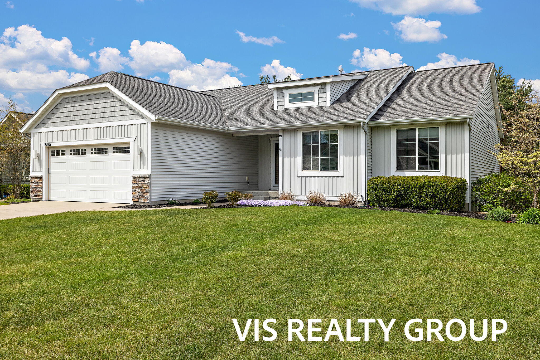 15265 Canterbury Lane Grand Haven MI 49417