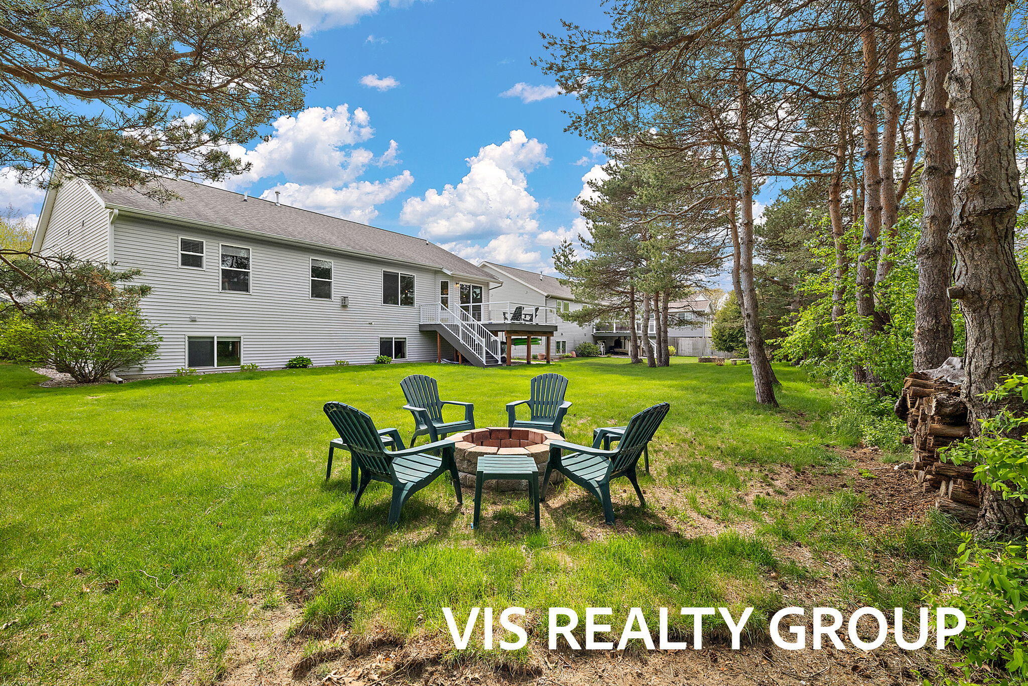 15265 Canterbury Lane Grand Haven MI 49417