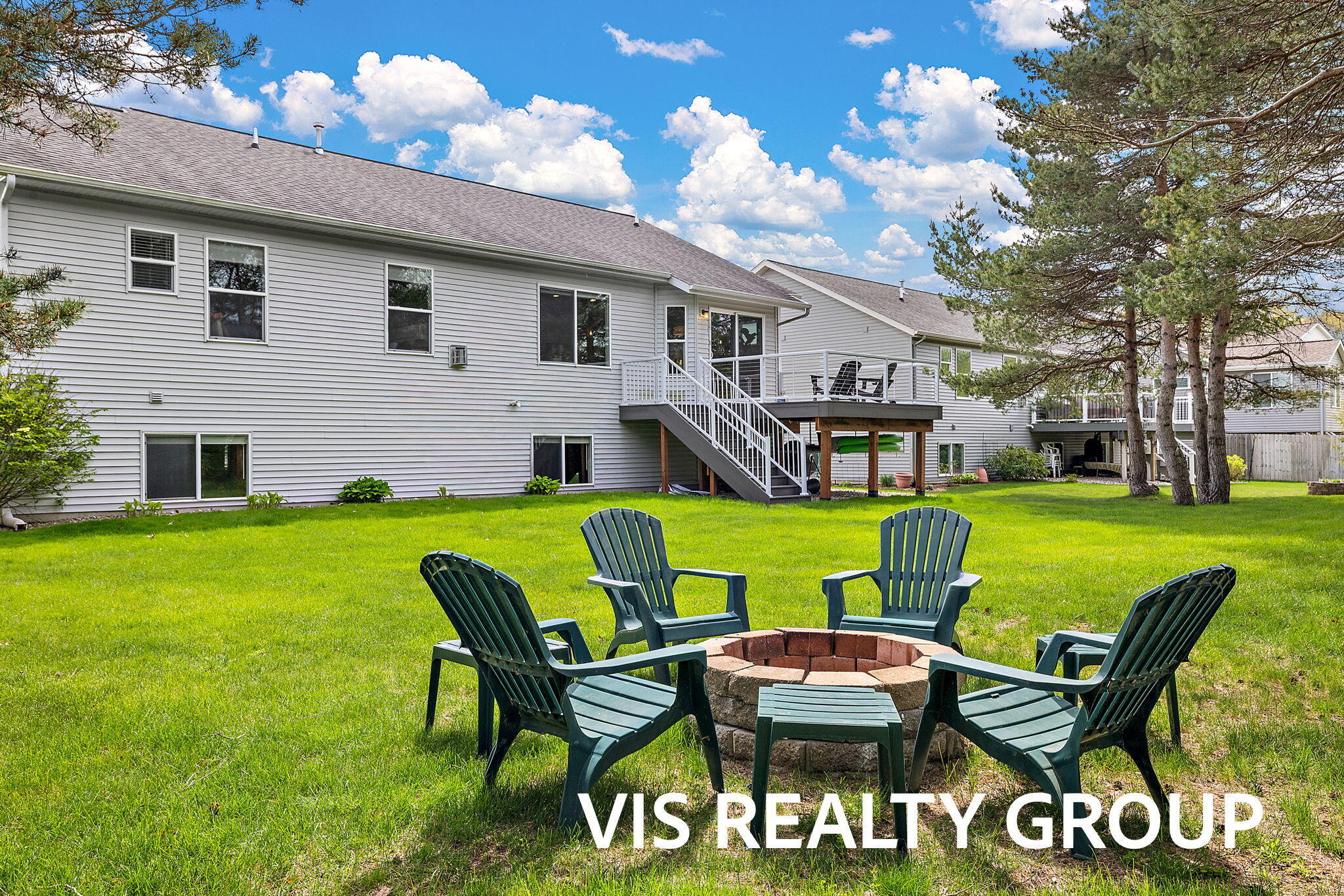 15265 Canterbury Lane Grand Haven MI 49417