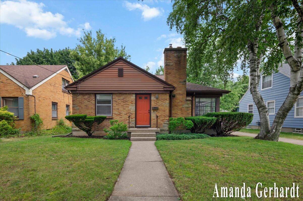 1549 Griggs Street SE Grand Rapids MI 49507