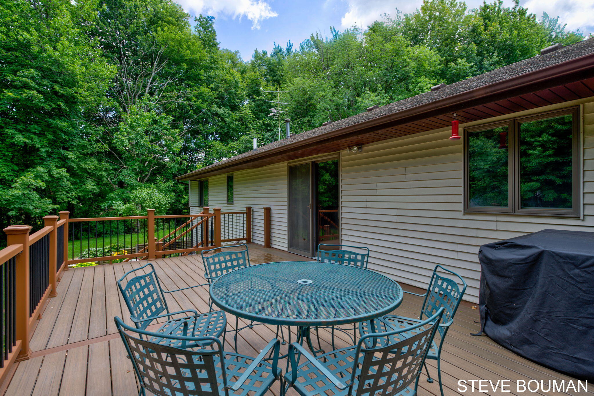 5915 141st Avenue Holland MI 49423