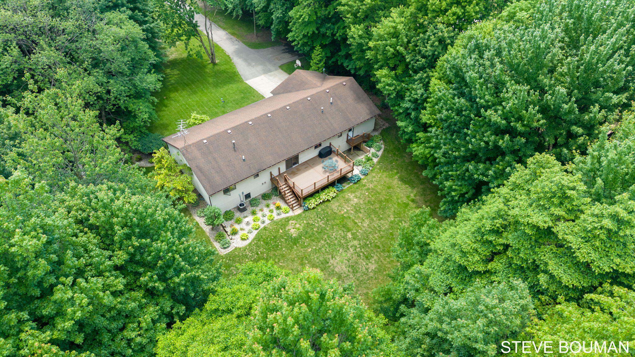 5915 141st Avenue Holland MI 49423