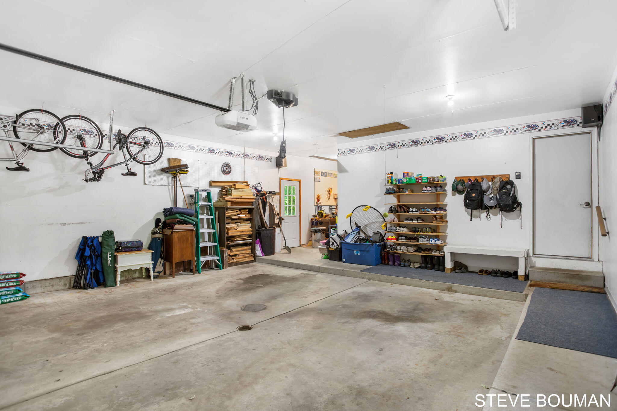 5915 141st Avenue Holland MI 49423