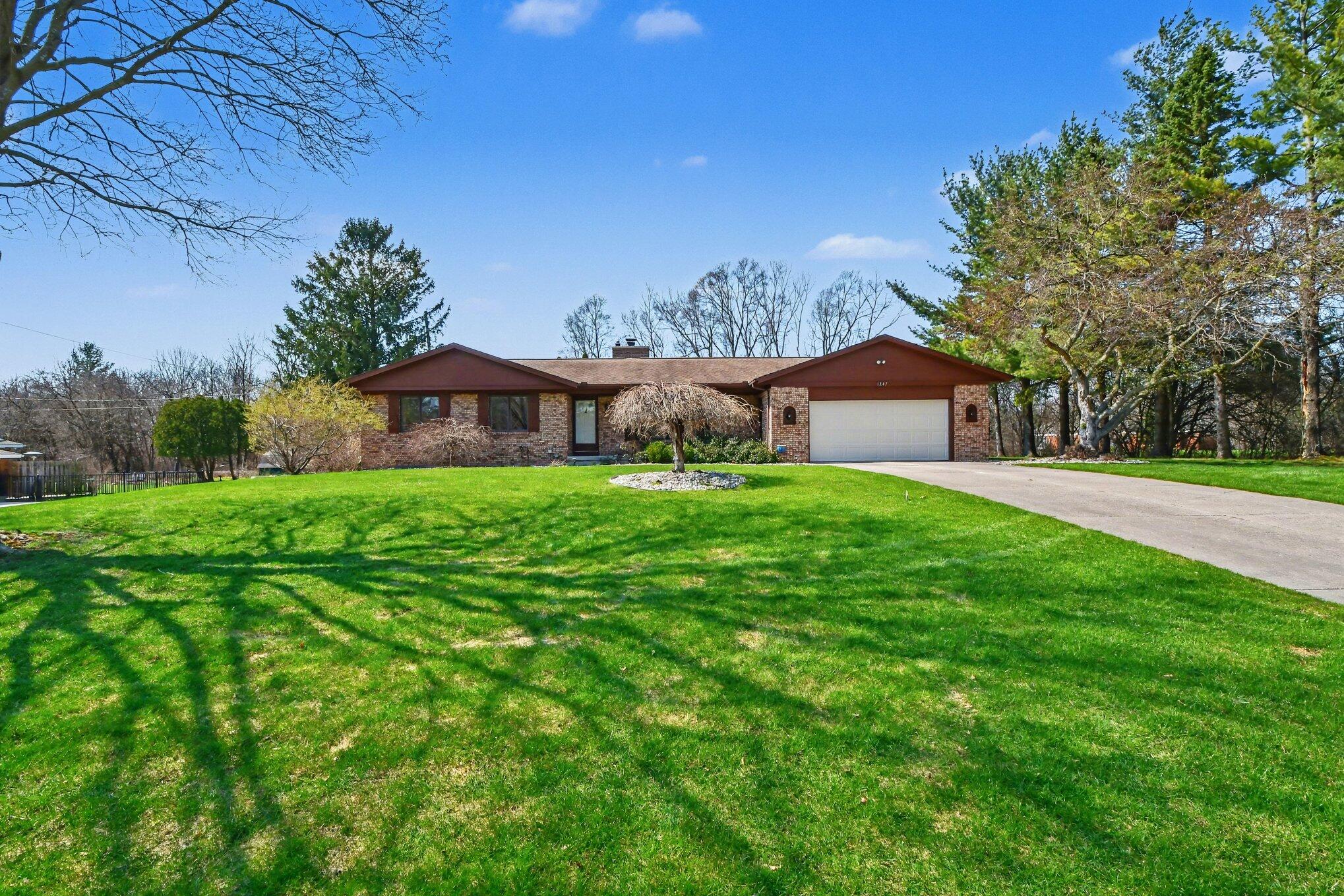 1247 Camille Drive SE Grand Rapids MI 49546