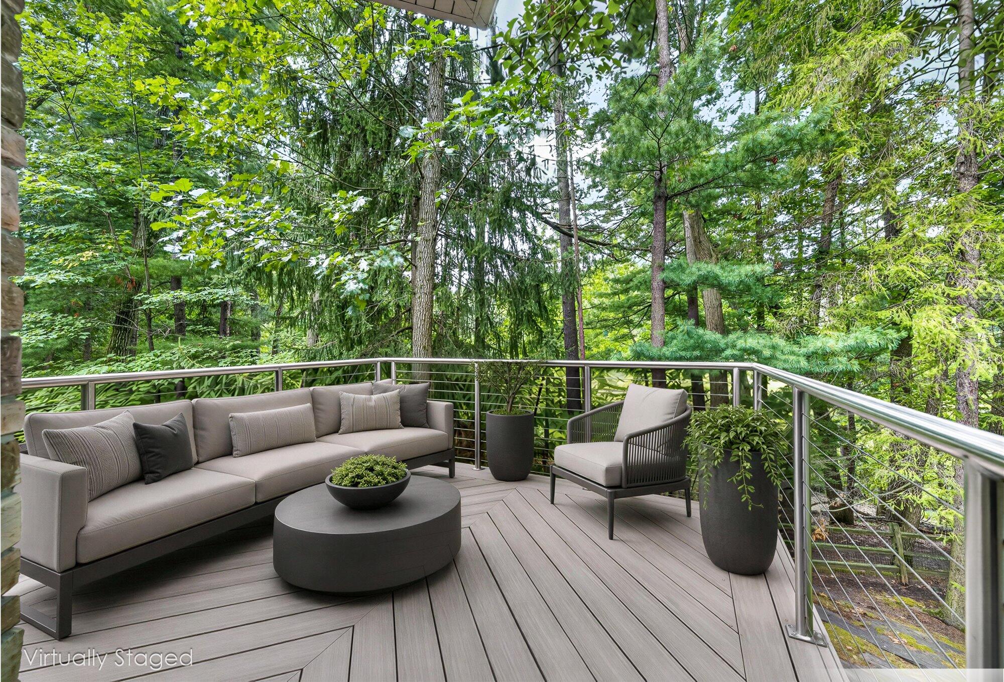 2246 Shelter Pointe Drive Kalamazoo MI 49008