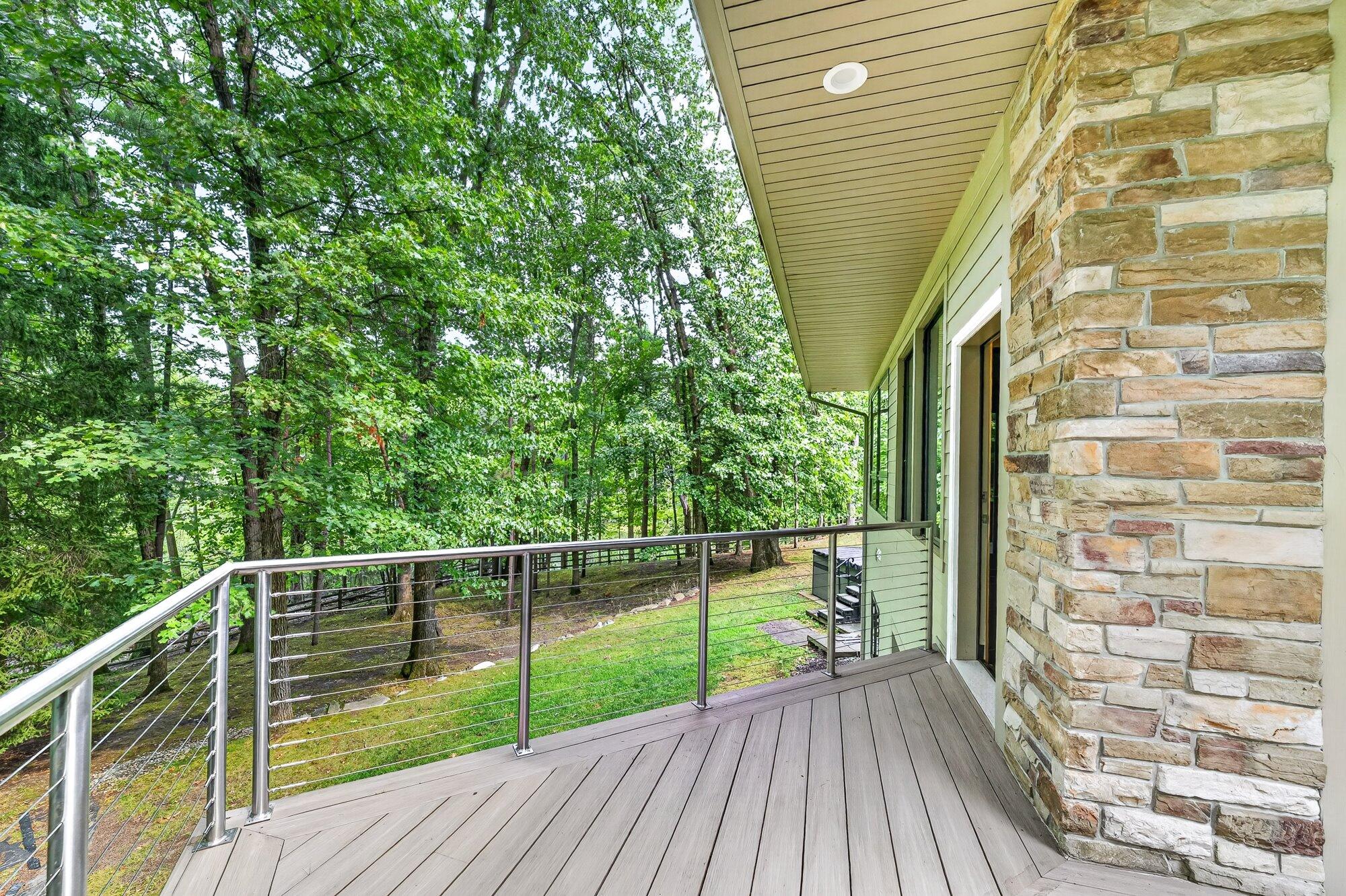 2246 Shelter Pointe Drive Kalamazoo MI 49008